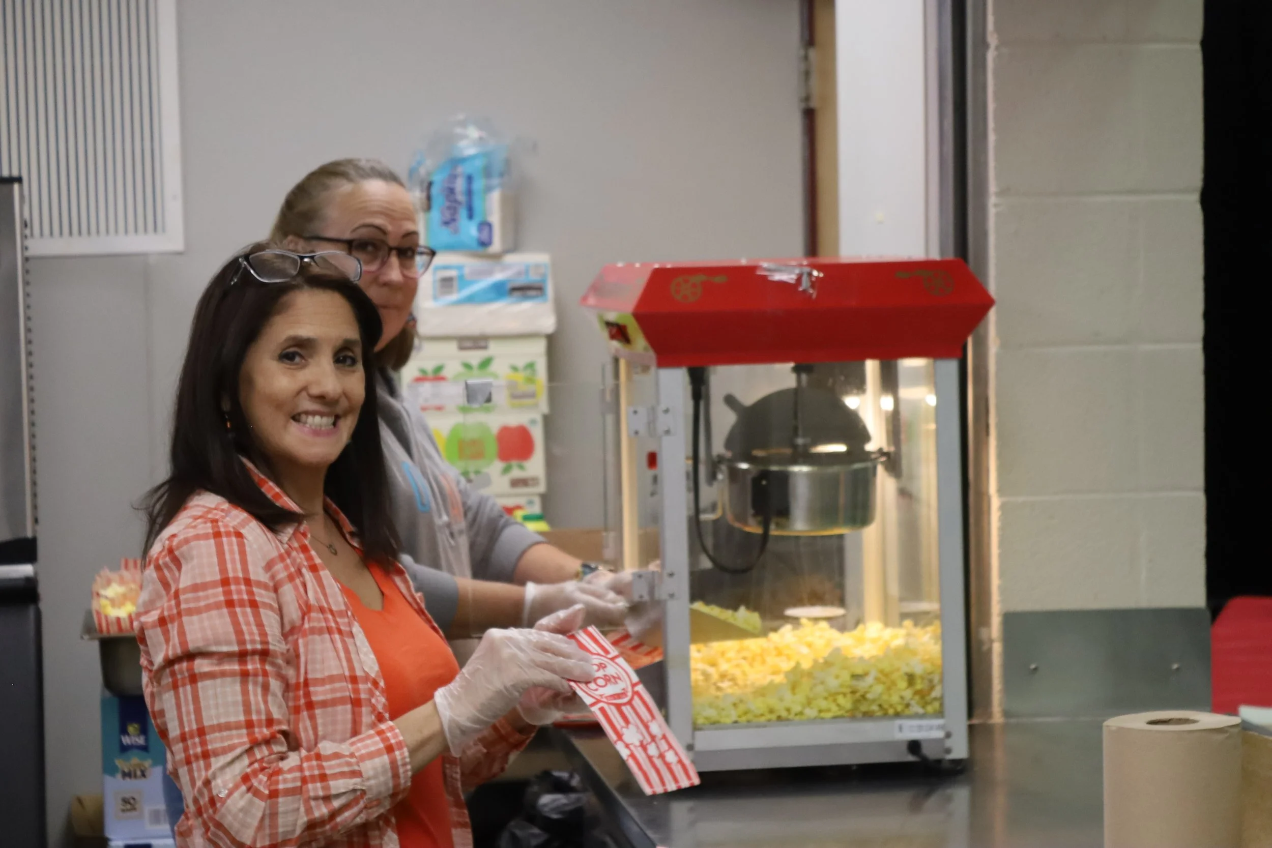 IMG_9895volunteer popcorn.JPG