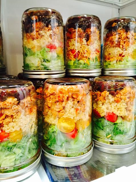 mason jar salad.png
