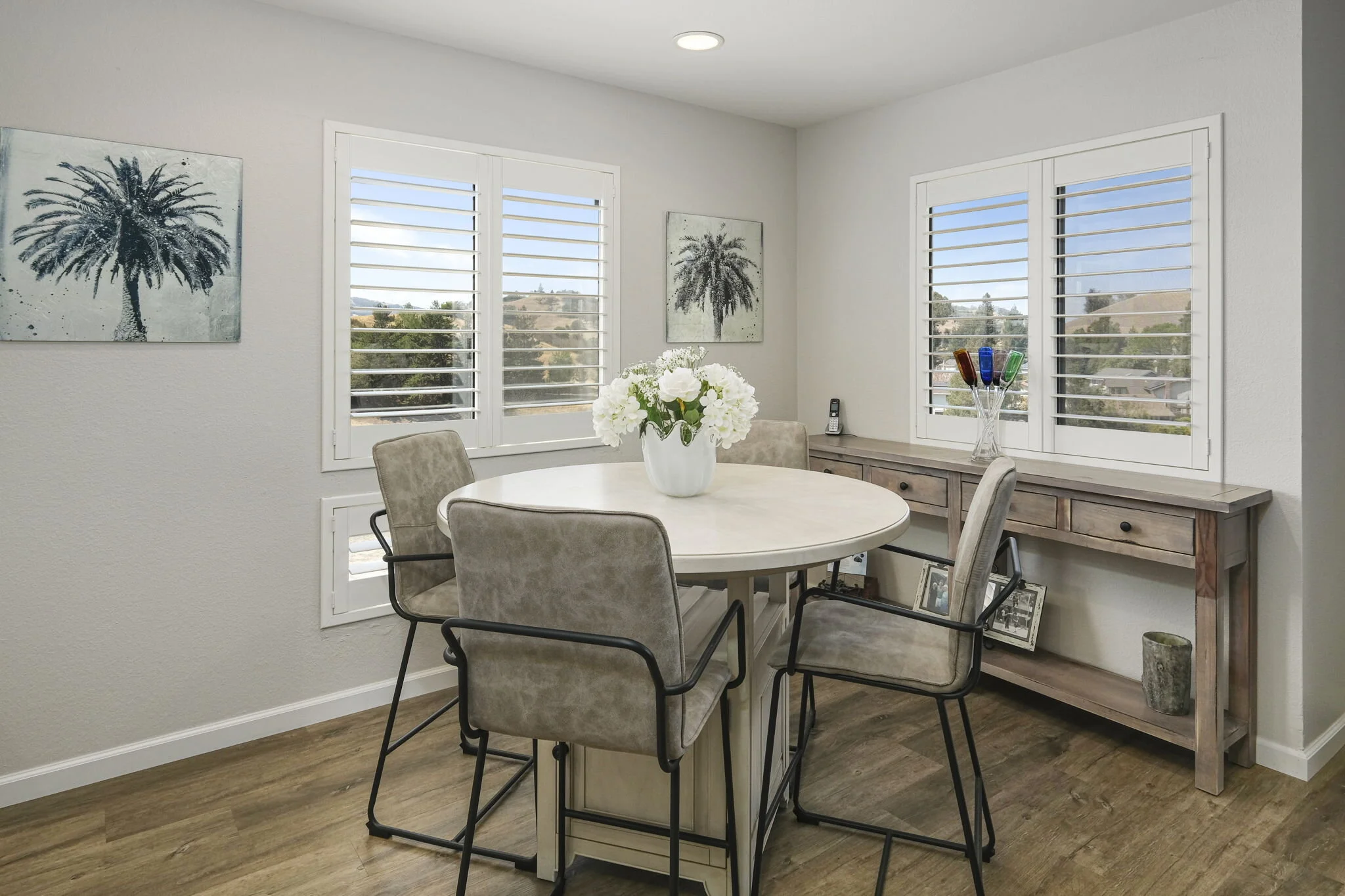 12-web-or-mls-714_Poppy_Place-16.jpg
