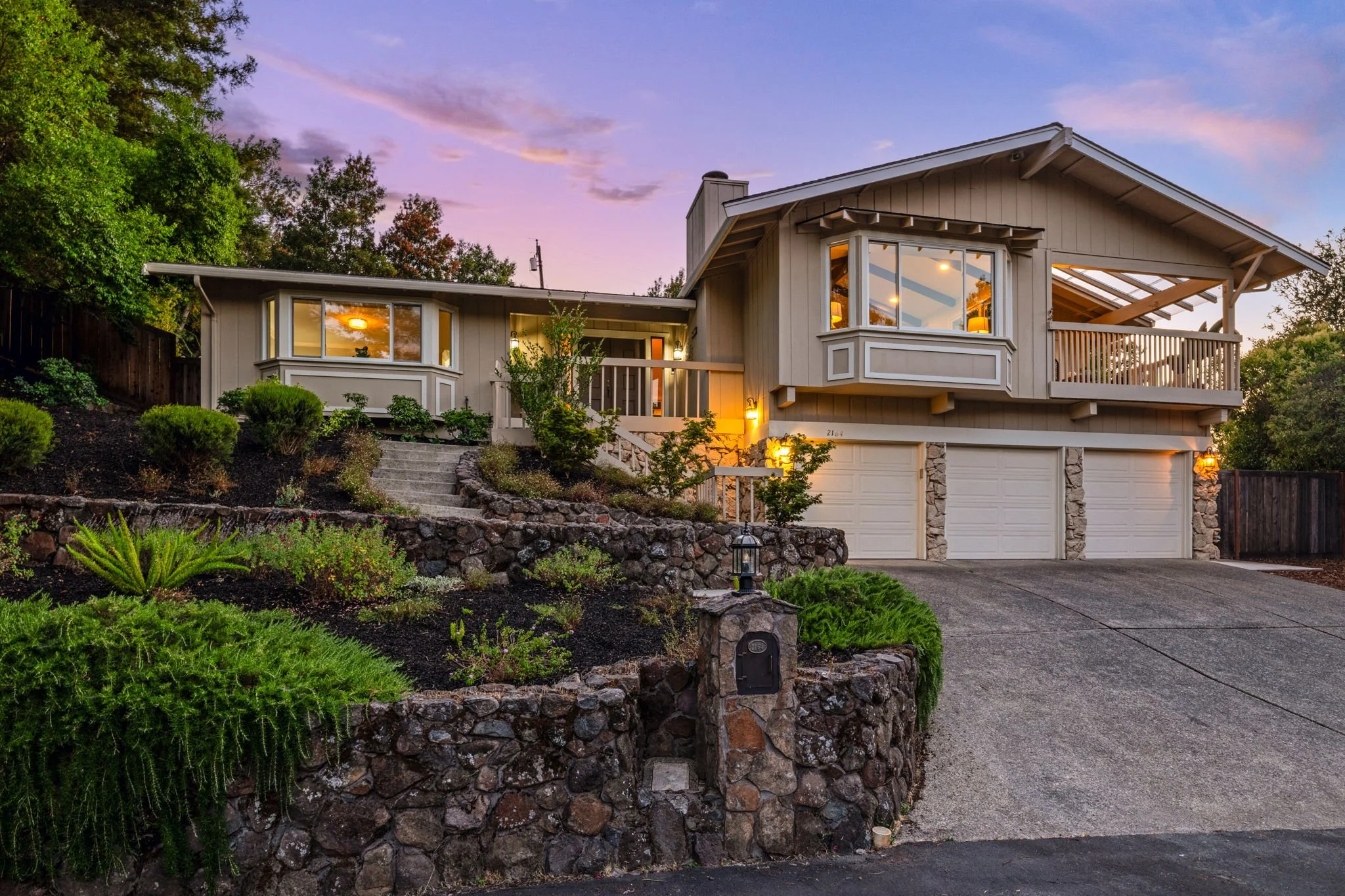 2164 Nelda Way, Alamo