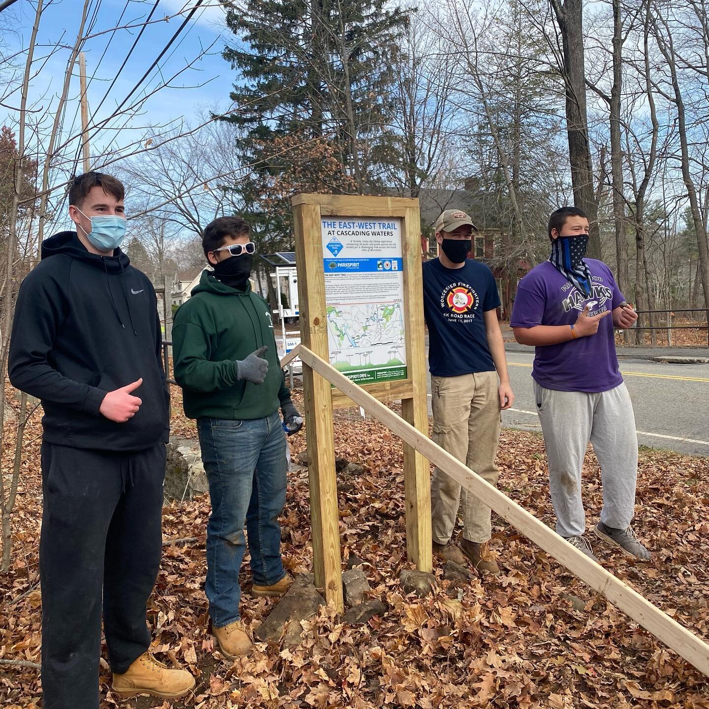The kiosk install team makes its final push to install the East-West Trail&rsquo;s final two kiosk frames! Great work by Rutland Eagle Scout AJ and team and Rick Miller!