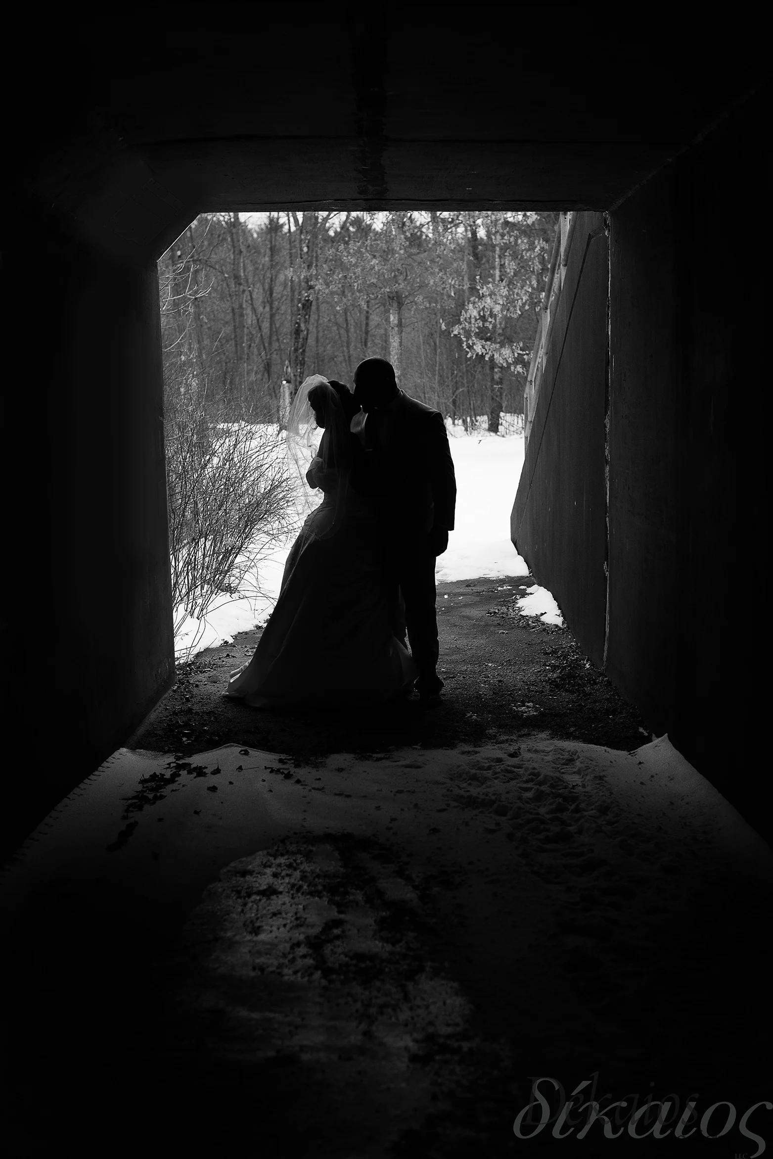 To get to the dam you have to go through a tunnel. And tunnels always demand silhouettes.