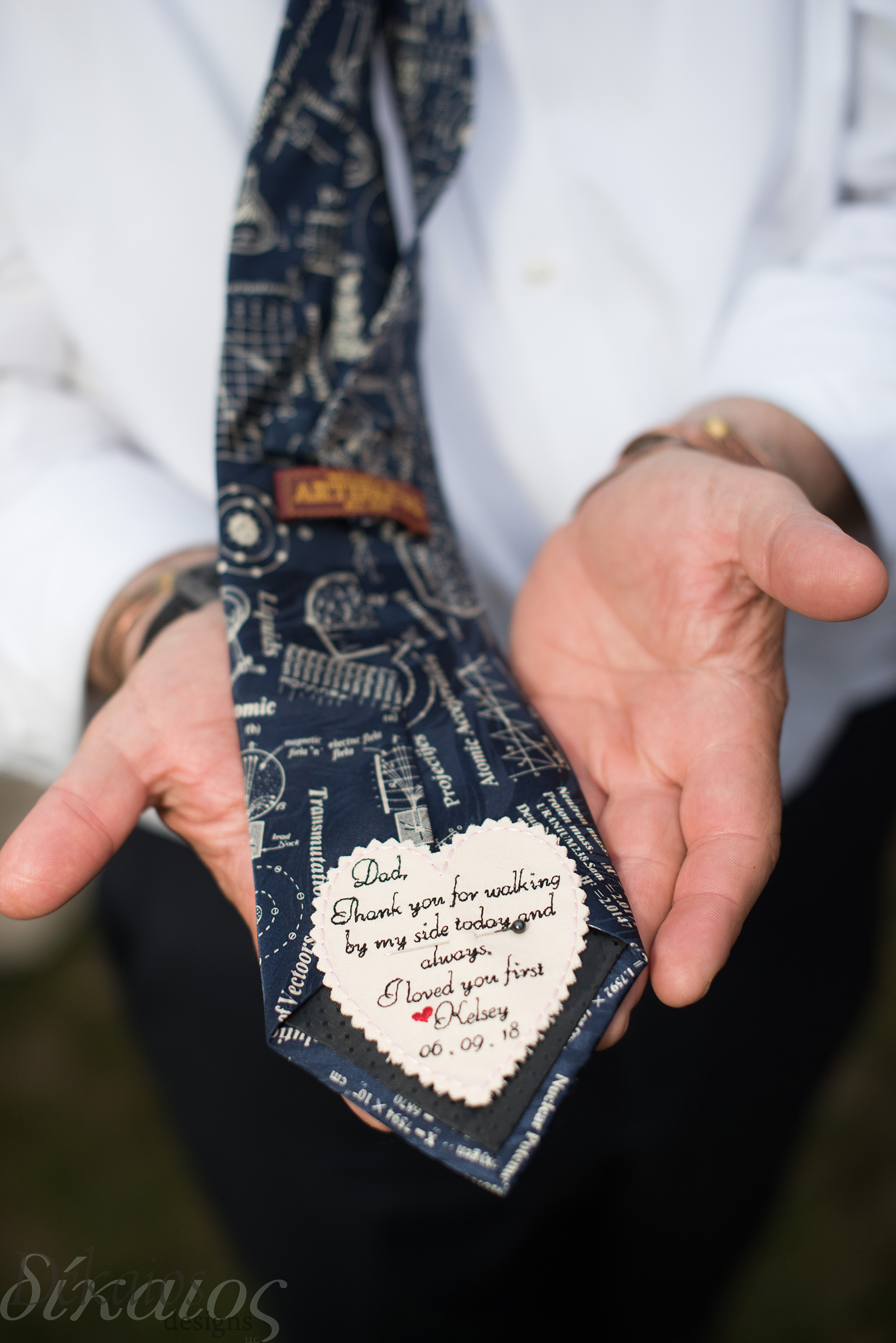 Dad's tie had a sweet message from Kelsey