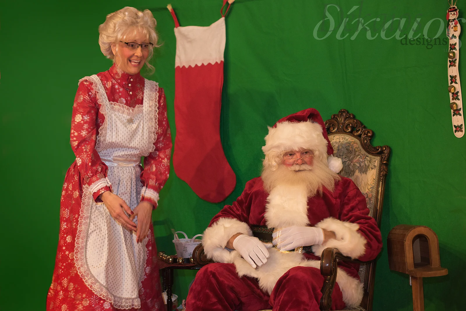 Santa-4298 copy.jpg