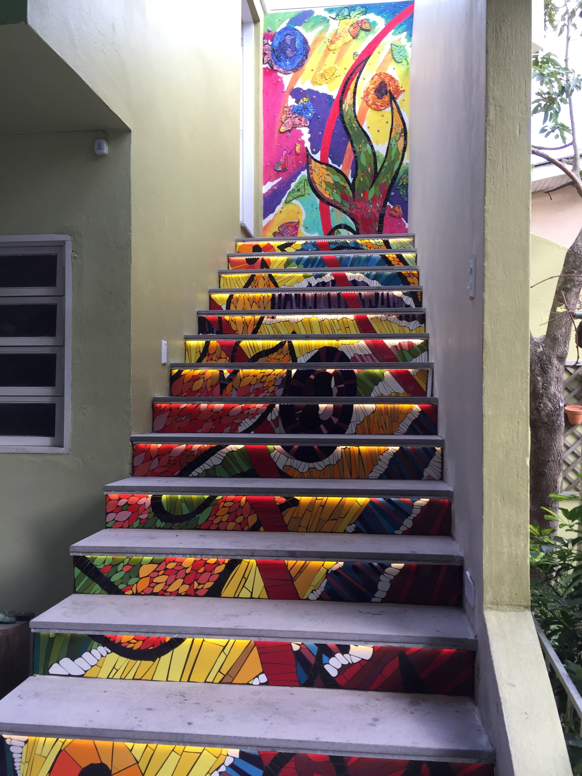 Mosaika Escola de Arte Mural (Brazil)