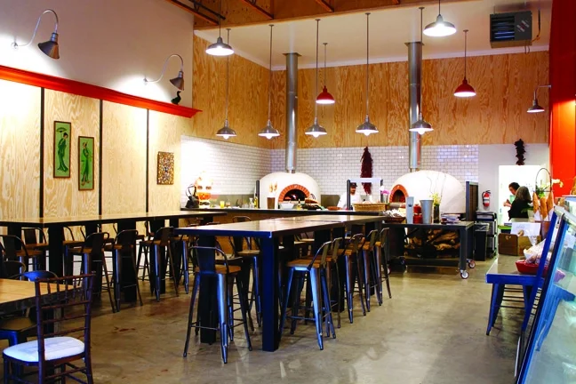 eats.food.EatsDiningRoom.1-9.jpg