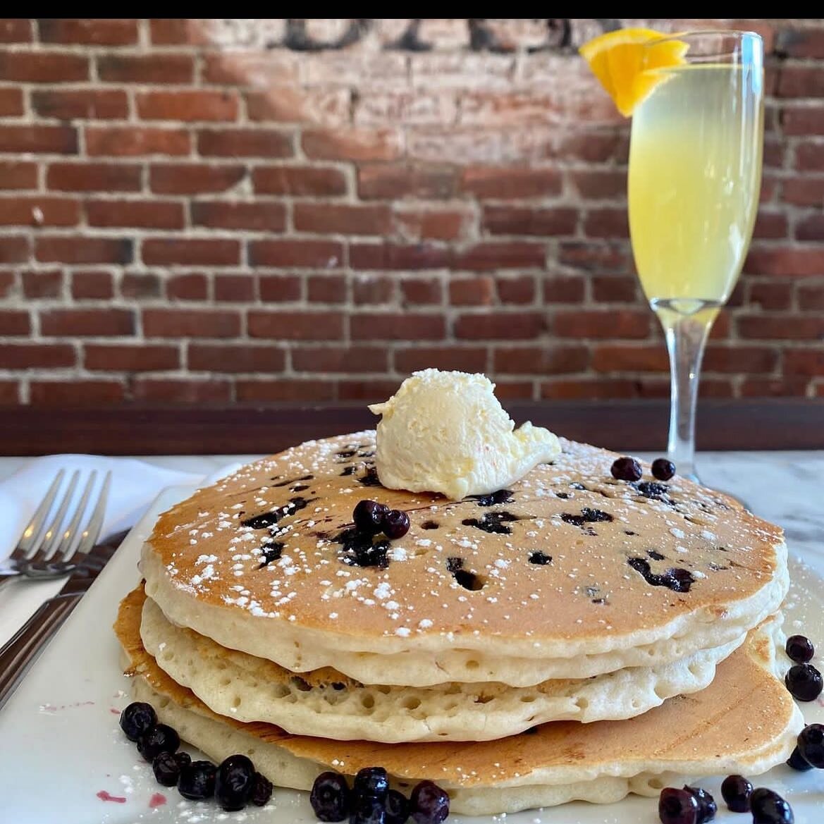 What&rsquo;s your favorite pancake flavor? 
.
.
.
.

#breakfast #food #foodie #foodporn #instafood #lunch #healthyfood #yummy #foodphotography #delicious #brunch #dinner #coffee #foodblogger #foodstagram #homemade #instagood #healthy #breakfastideas 