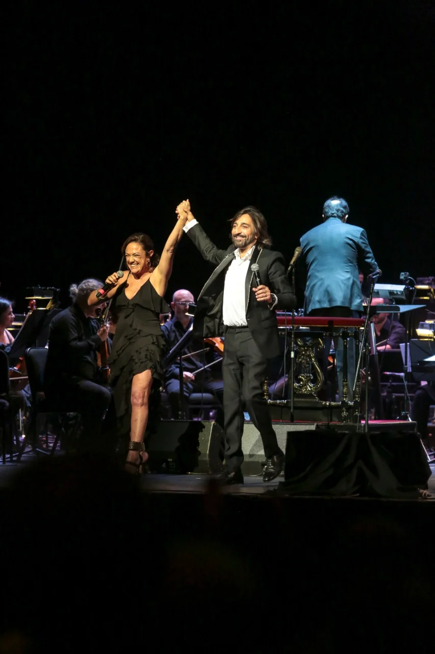 Concierto en el Teatro Colón junto a Antonio Carmona y Orquesta Sinfónica