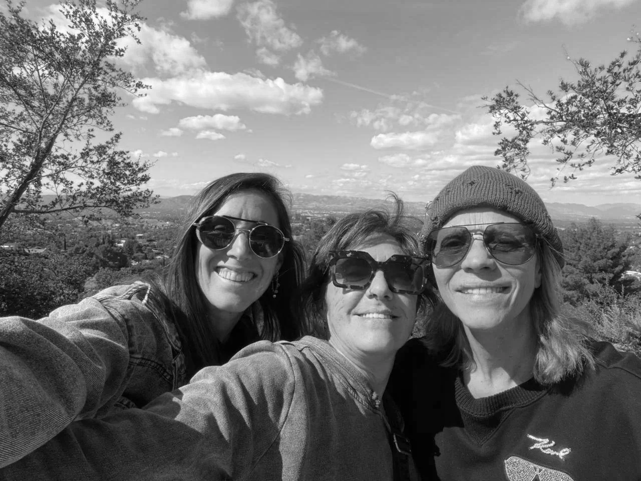 PHOTO-2026-04-28-15-18-45.jpg