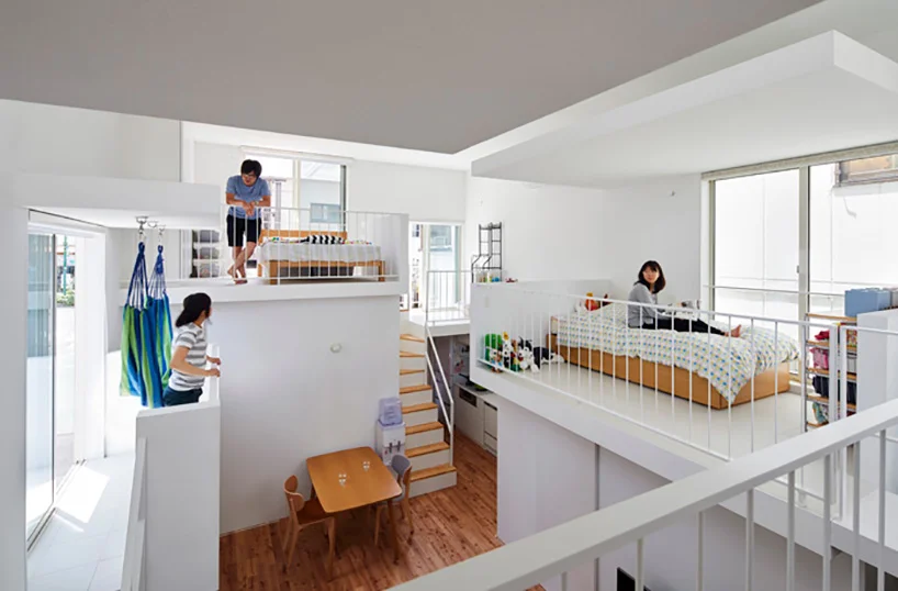 balcony-house-takeshi-hosaka-architects-japan-designboom-2.jpg