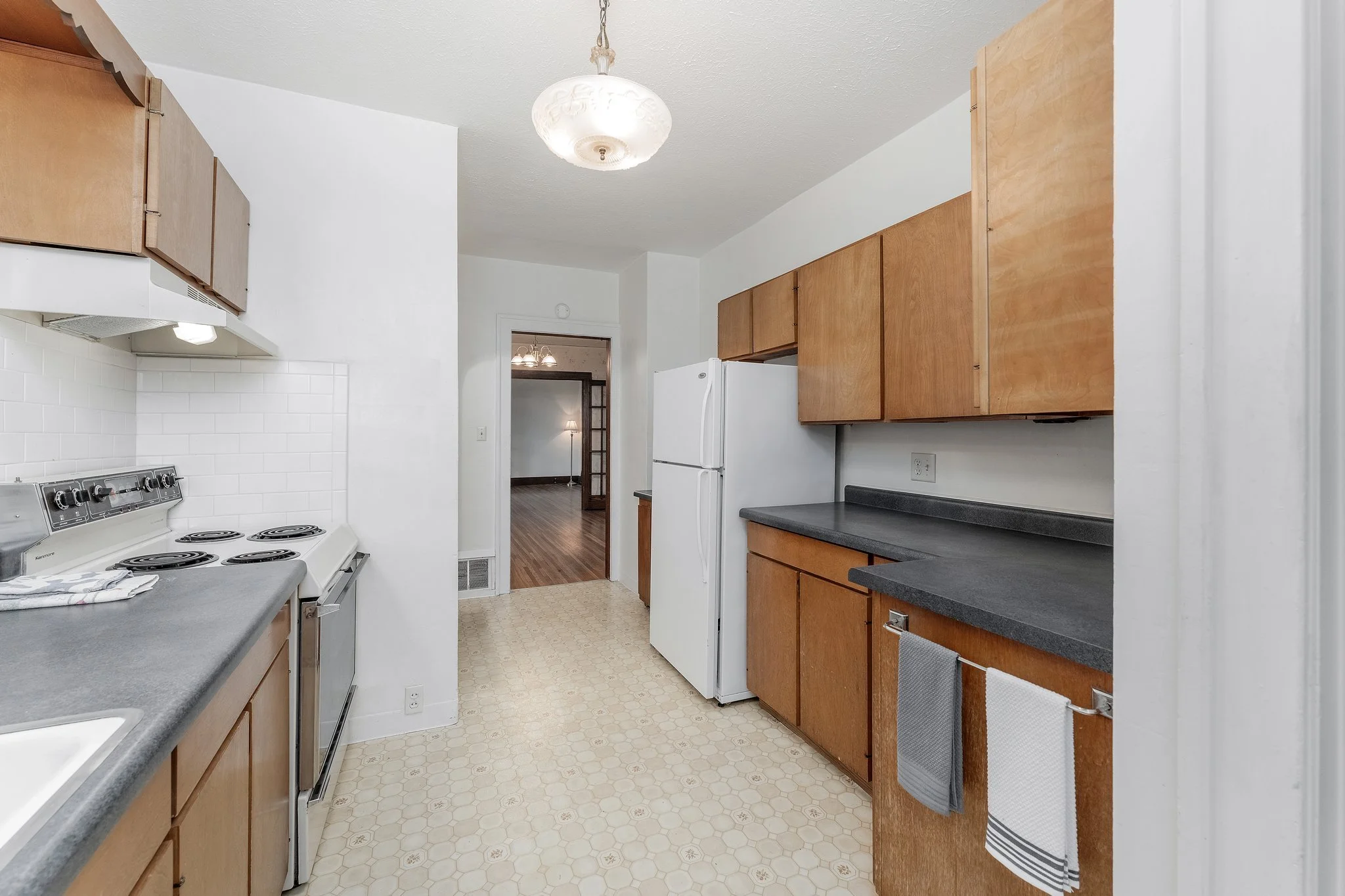 25-web-or-mls-124 Court St-041.jpg