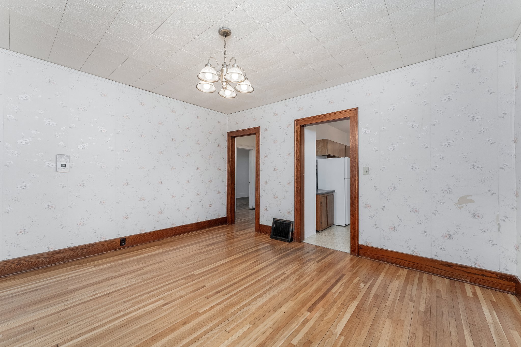 35-web-or-mls-124 Court St-064.jpg