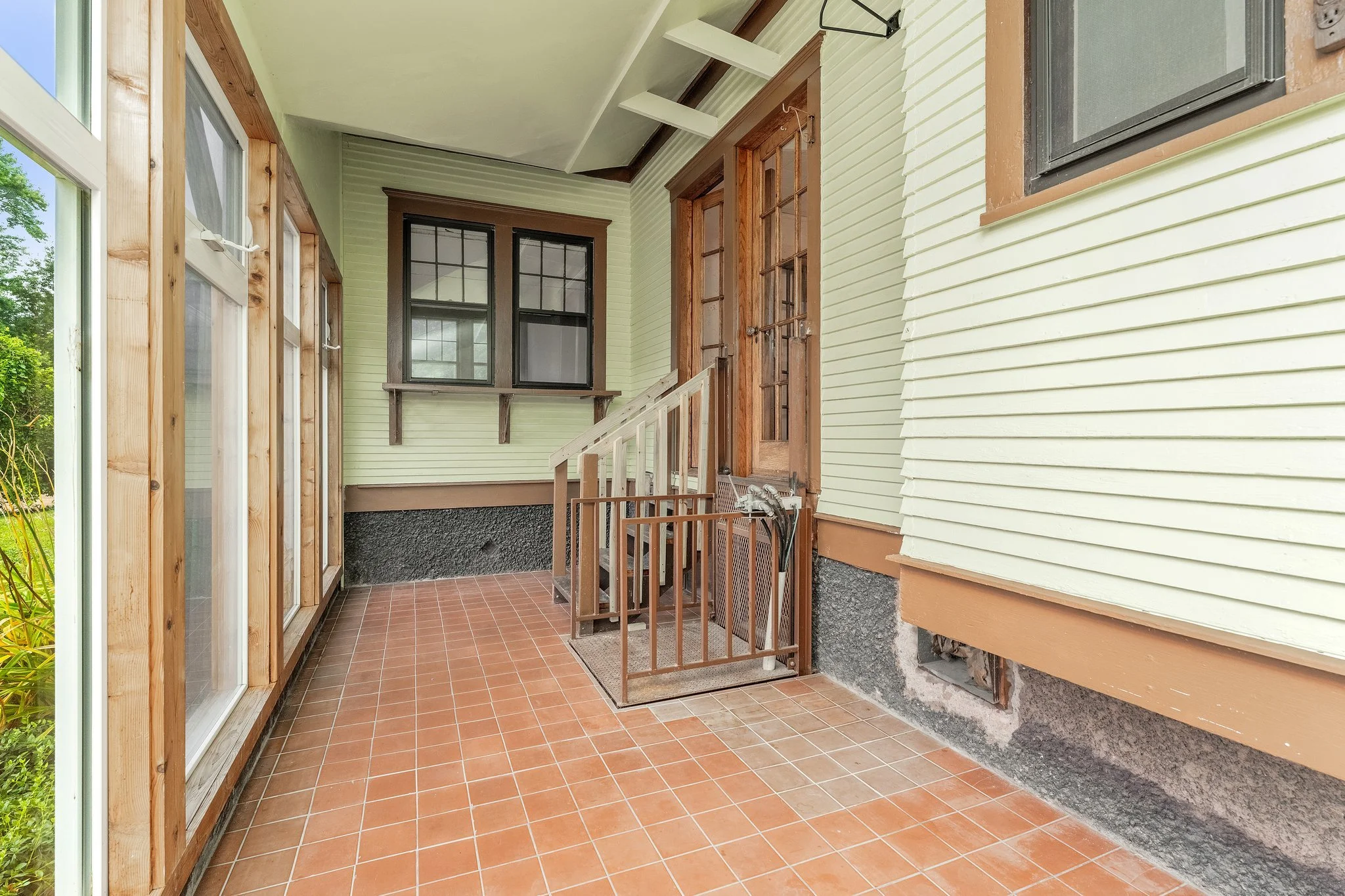 42-web-or-mls-124 Court St-083.jpg