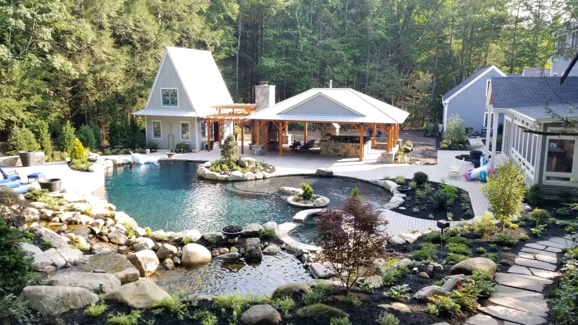  Poolhouse, Pergola, Cabana 