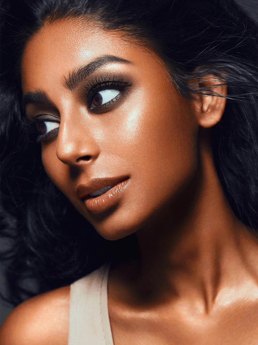 Aevitas_all-lit-up-face.jpg
