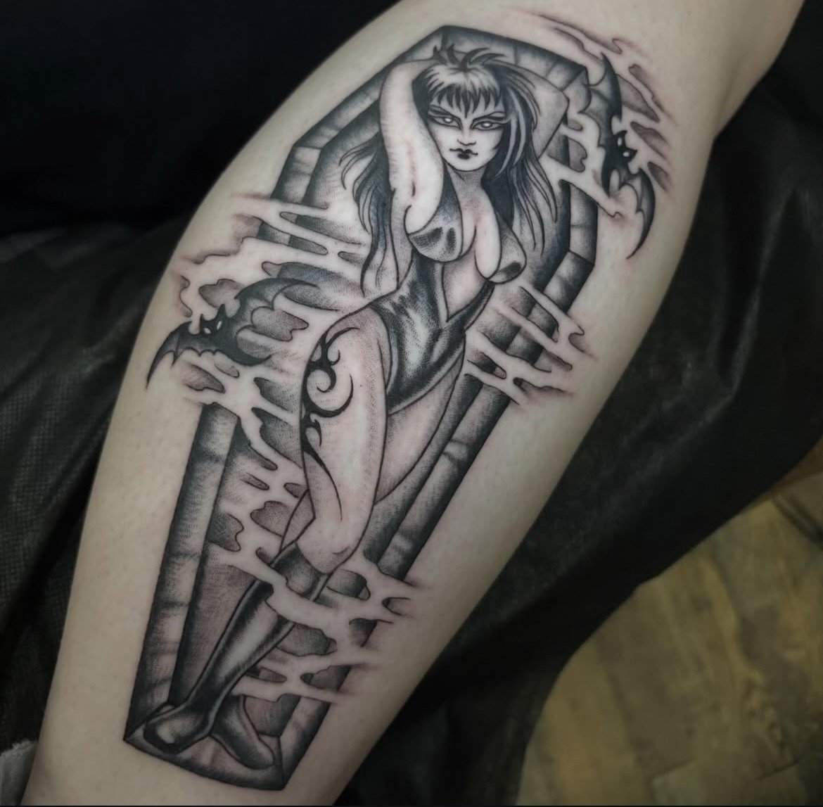 Vampire babe by Madi Octavia
 @madi_octavia has her books open. Come by the shop and check out her flash or 
Email Madi directly to get on her books for something custom

⬇️⬇️⬇️

madioctaviatattoo@gmail.com
&bull;
&bull;
&bull;
&bull;
&bull;
&bull;
&