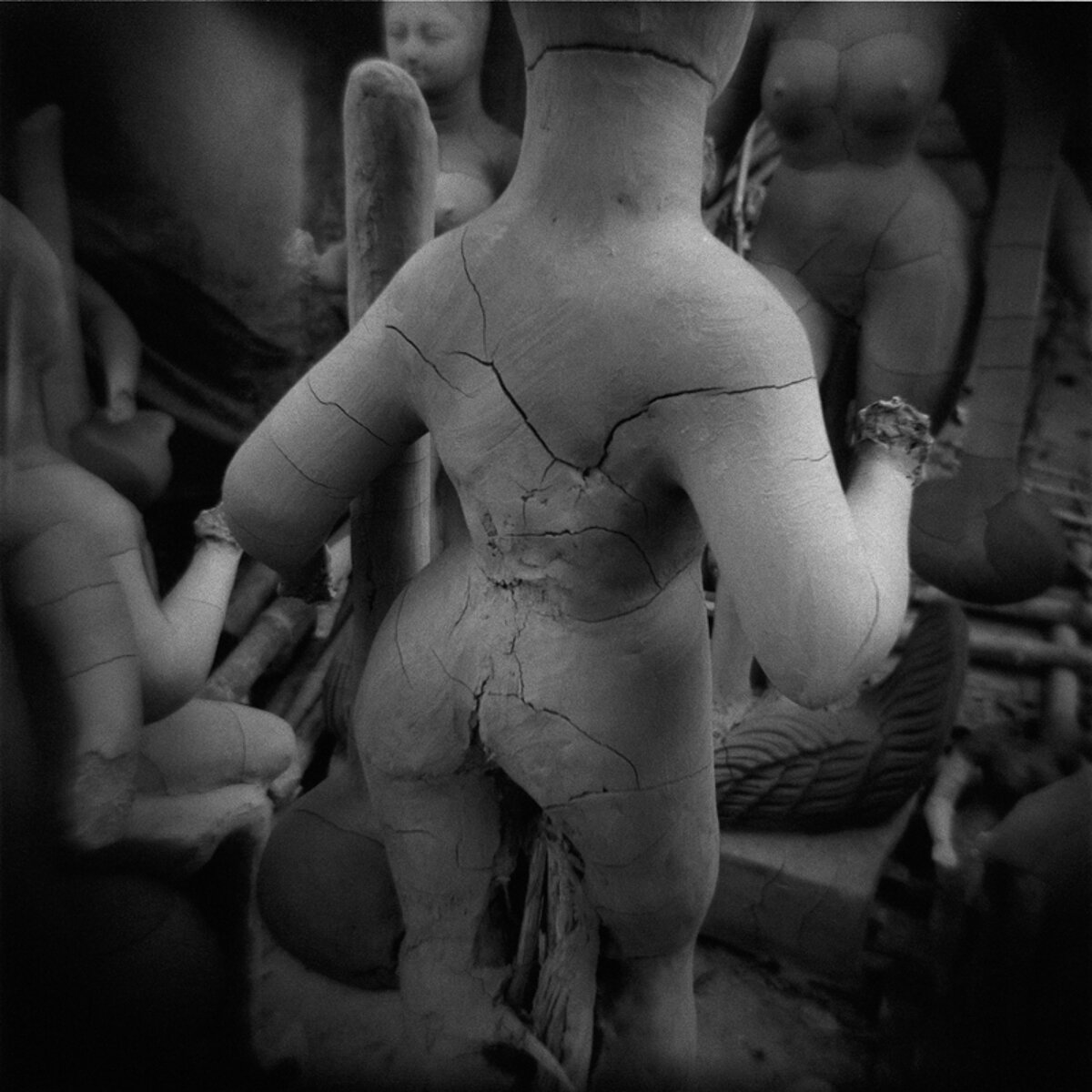  Annu Palakunathu Matthew,  Cracked Statue , from  Memories of India , 2010 