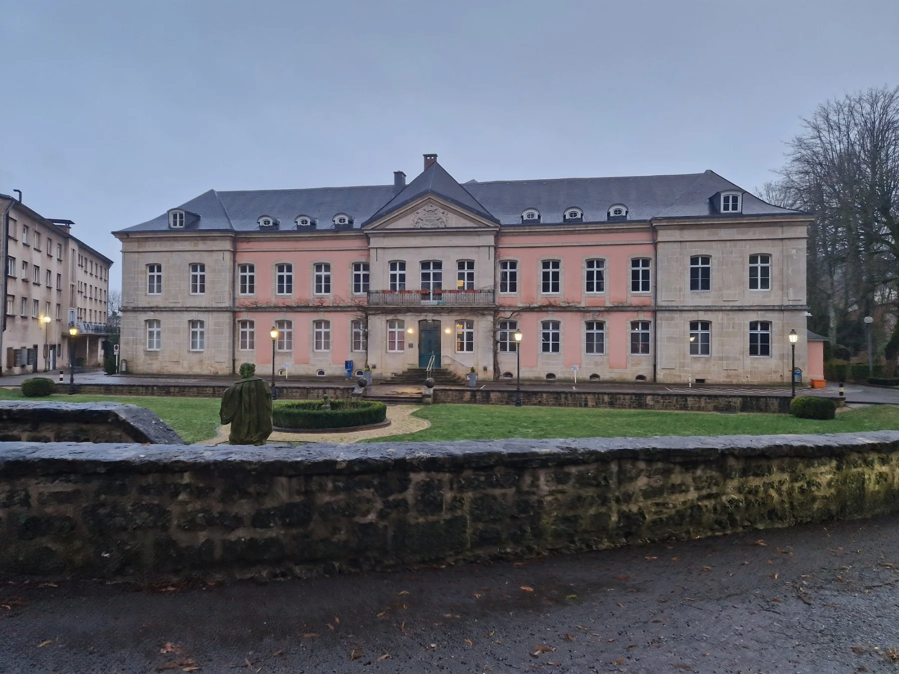 LM on tour: Where to put the Differdange refugees?