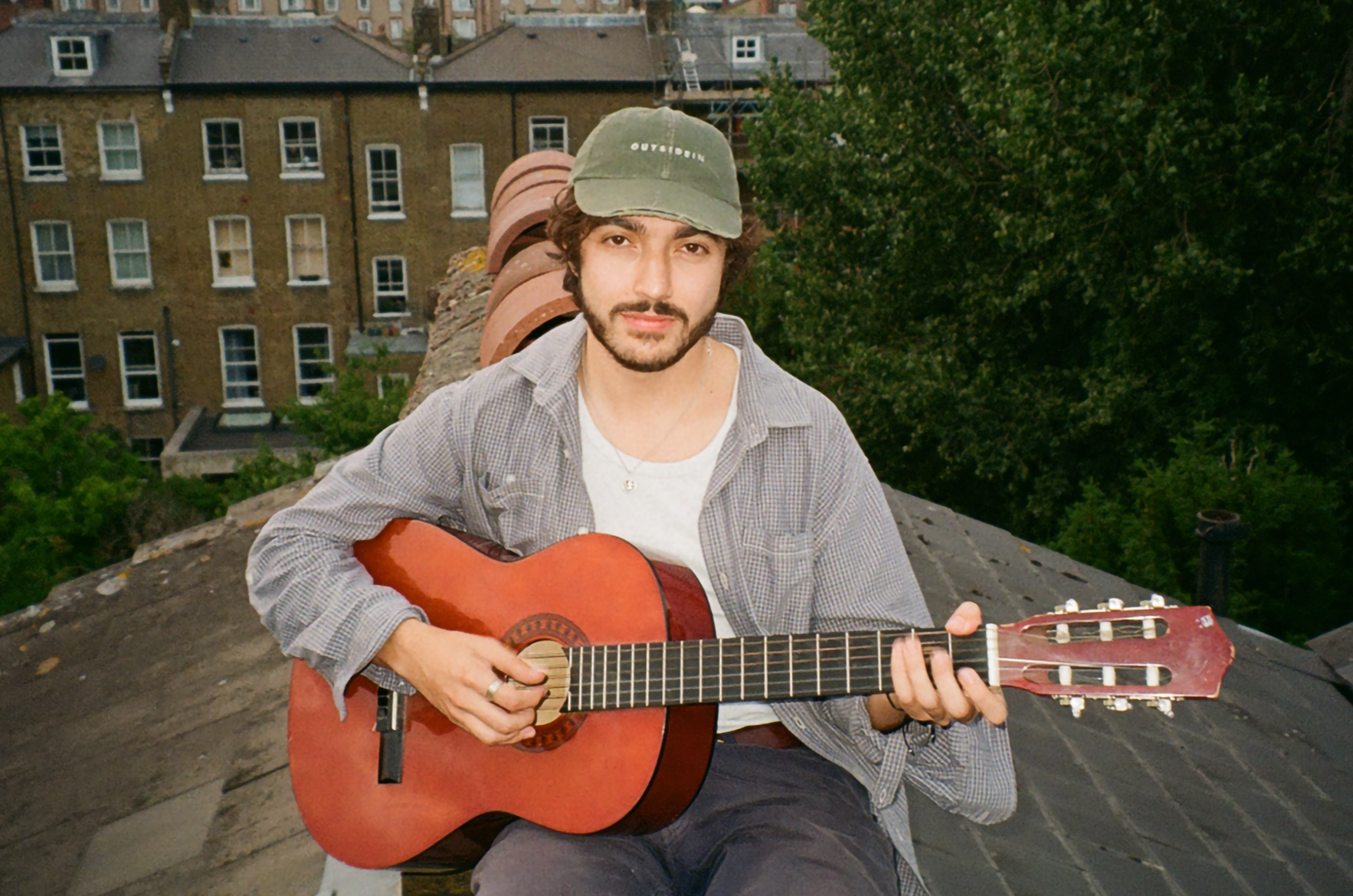 Llewellyn I.D. joins us for an interview and performance on the Breakfast Show!