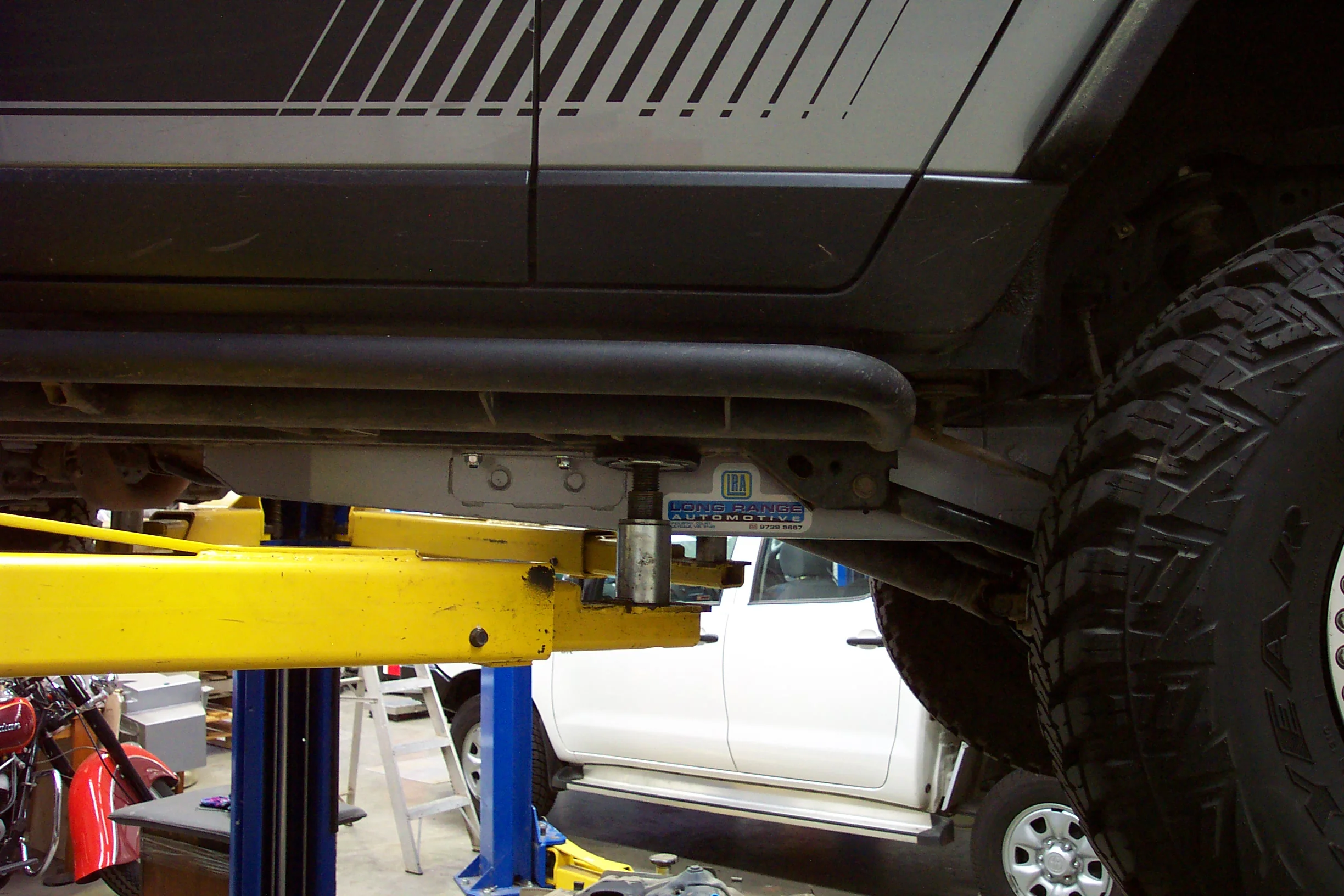 FJ Cruiser Extended Range Fuel Tanks — MOSLEY MOTORS