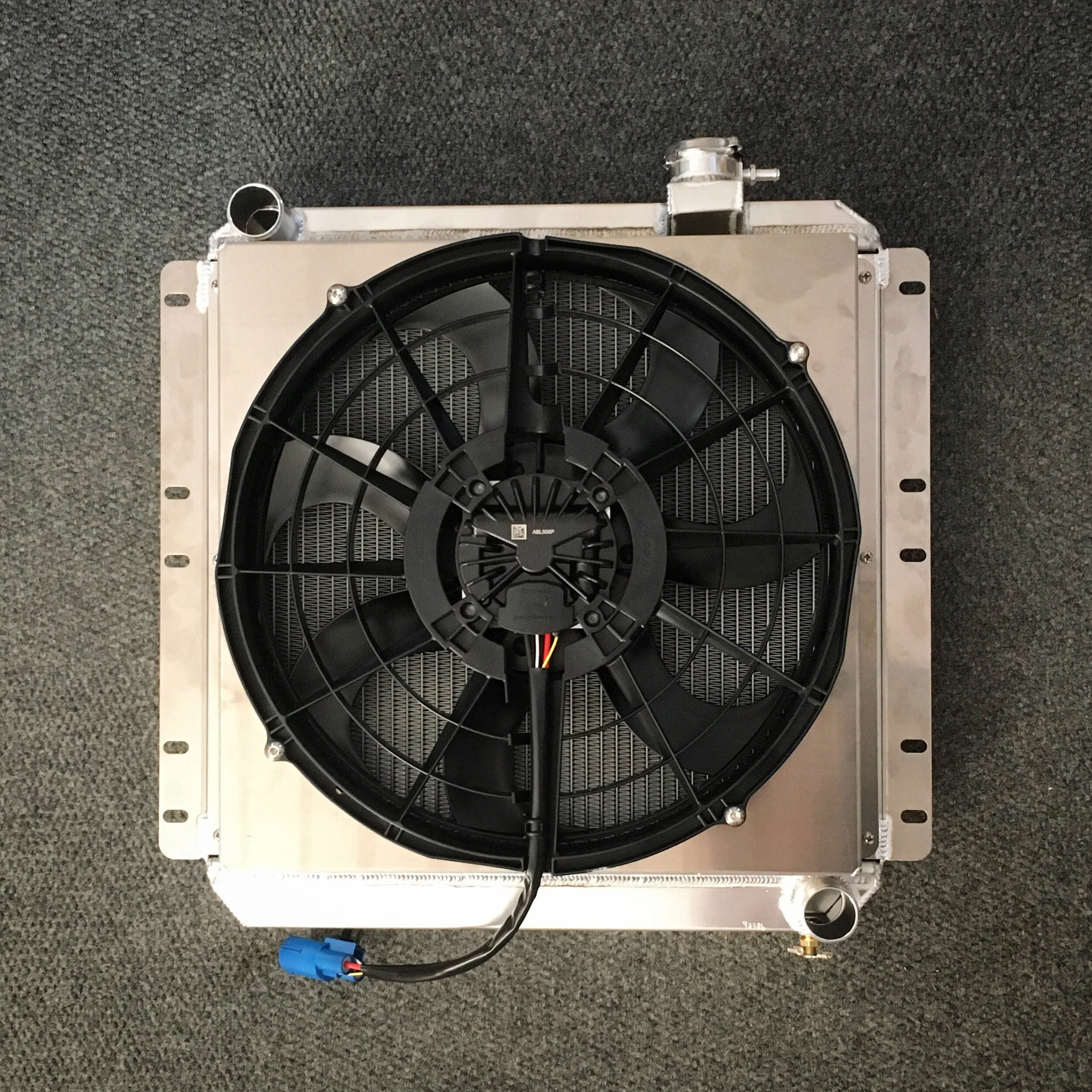 FJ40 FJ45 LS Swap Radiator — MOSLEY MOTORS