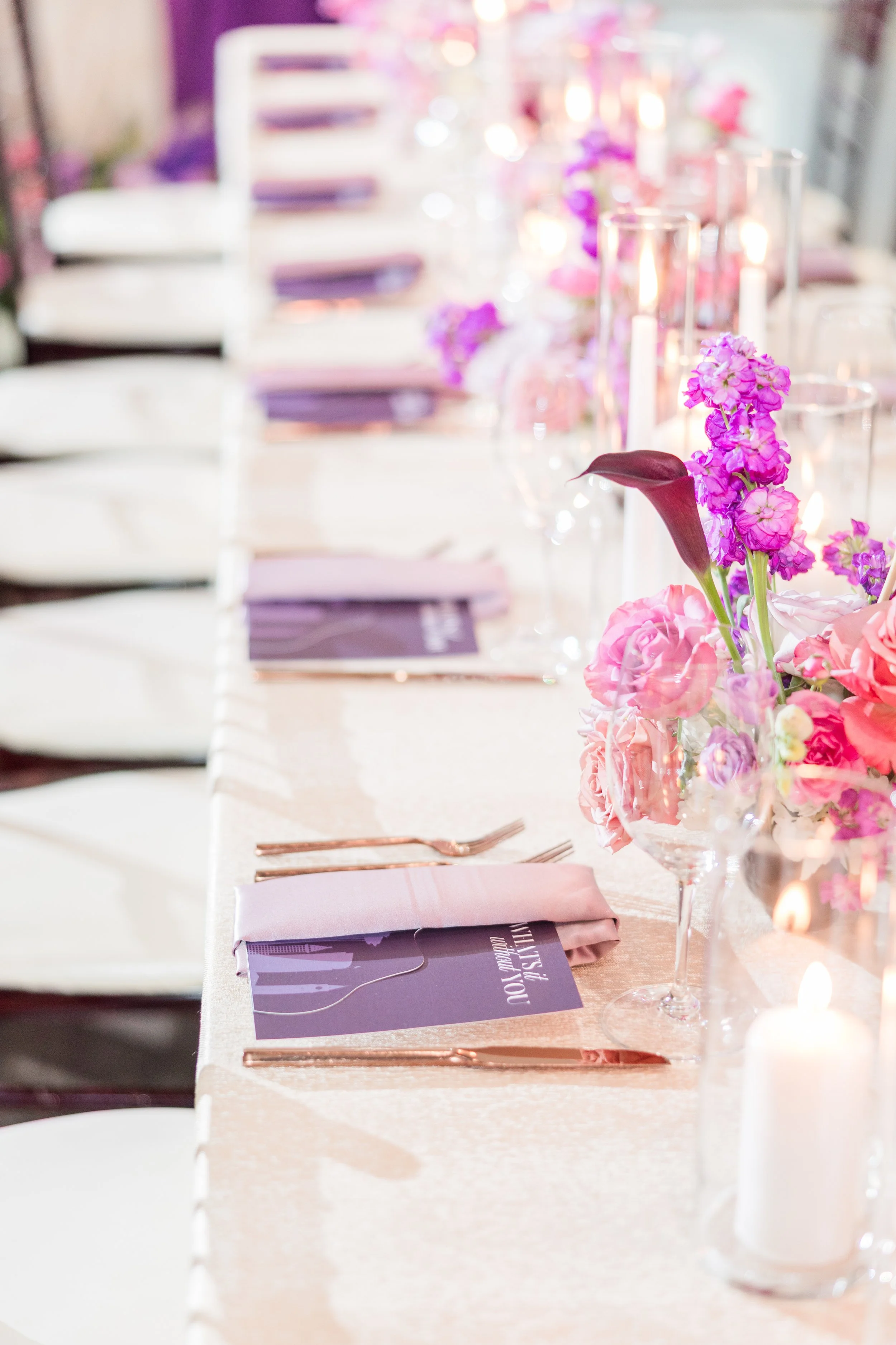 head-table-place-settings-rose-gold-historic-post-office-hampton-by-love-events.jpg.jpg