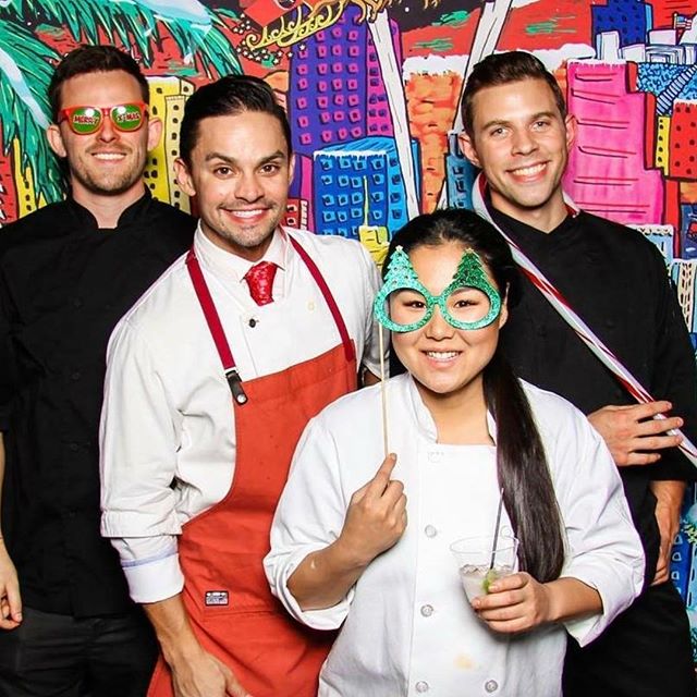 Good times, great crew! Celebrating at the ACPA holiday & 25th anniversary Party. Thanks to the #privatechefs who helped out and @voilacreativestudio for hosting. @chefcollin_la @chefdavedippong @heyitsgracelee