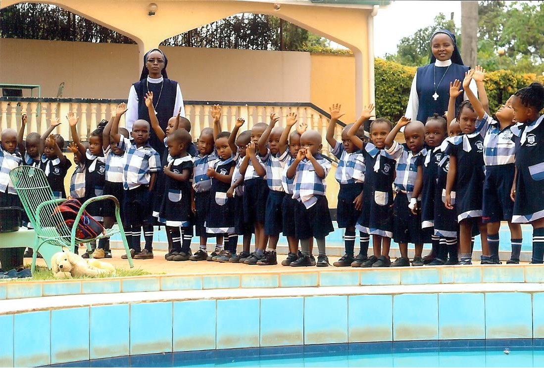 Children and sisters in Jinja