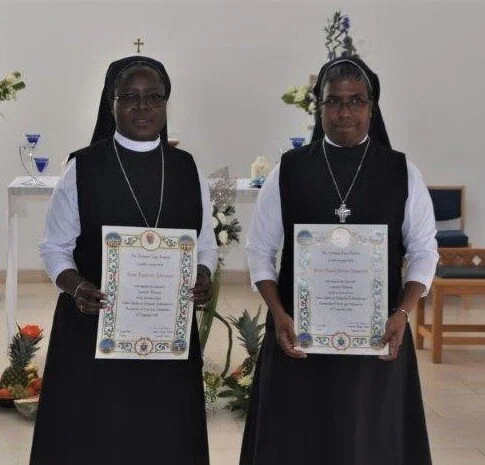Silver-Jubilee-at-Holy-Cross.jpg