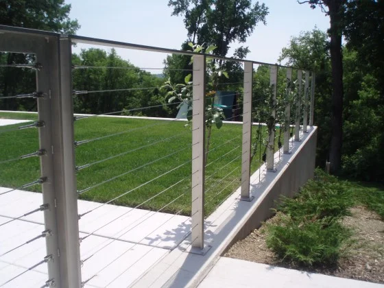 Horizontal-Railings-14-560x420.jpg