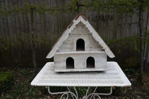Dovecotes in various sizes, made out of reclaimed wood