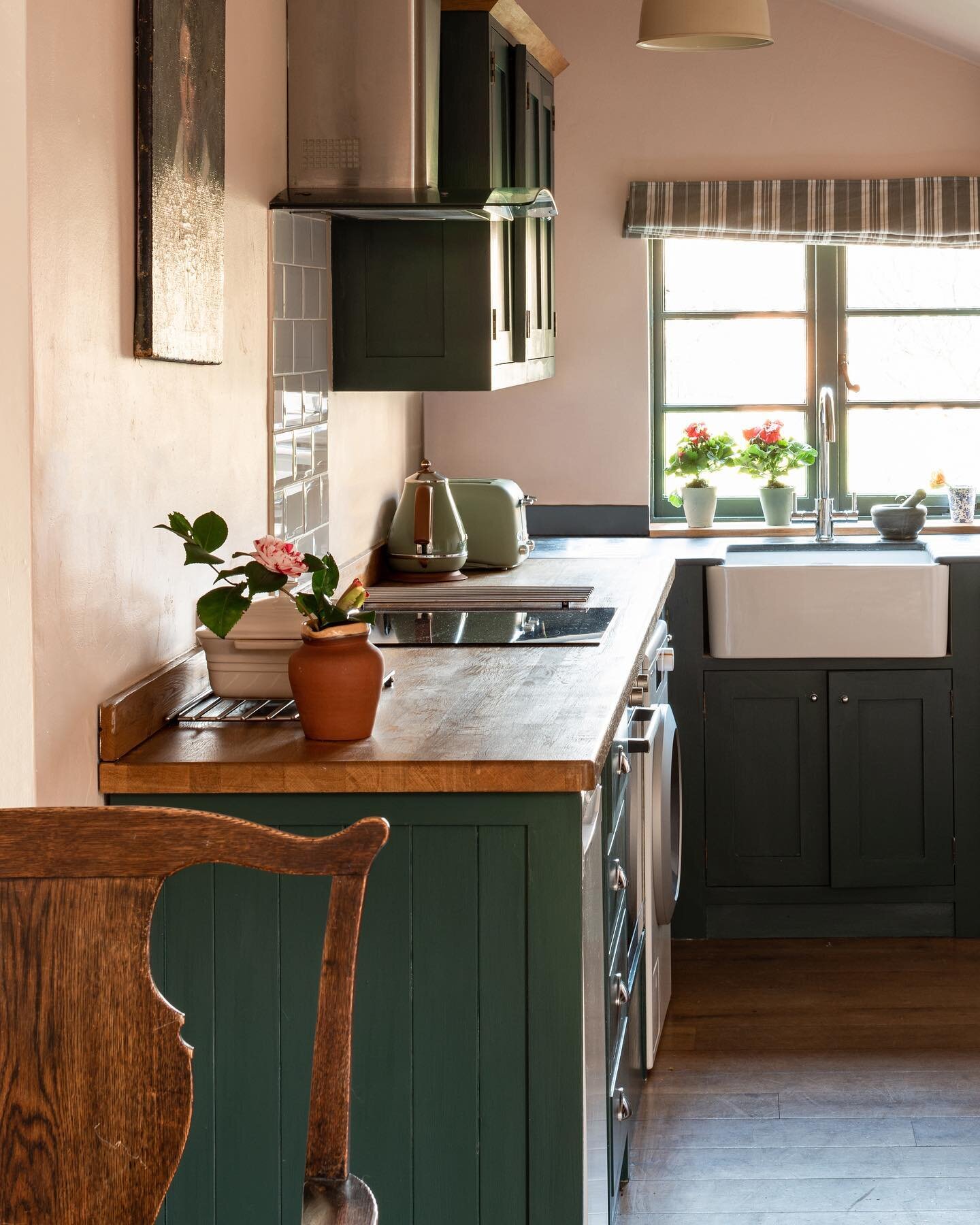 We&rsquo;re still so in love with our cosy cottages since renovating them earlier in the year. The small details, like beautiful flowers from the garden, homemade treats and freshly baked bread, bring an incredibly homely feel to both of the cottages