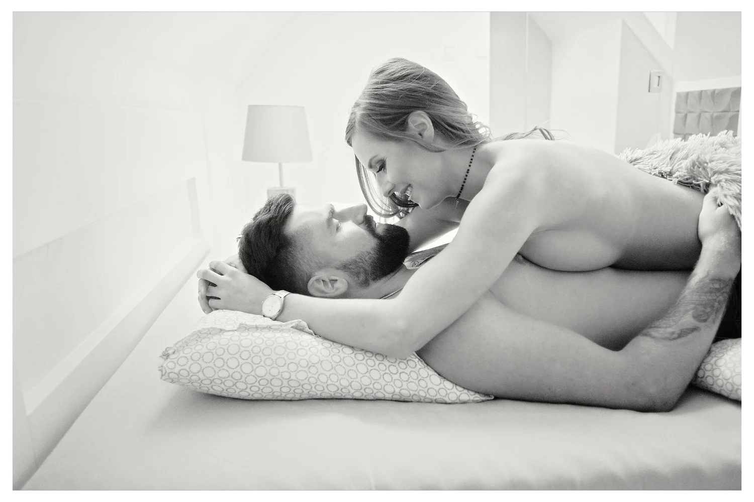 Zmysłowe fotografie pary
