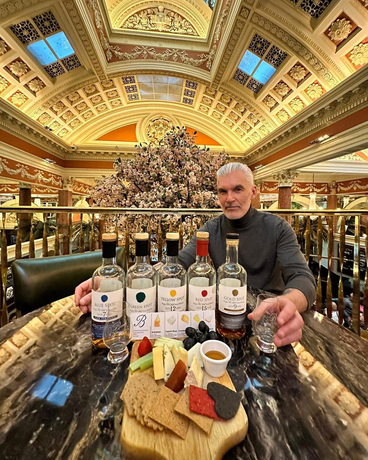 Always a pleasure to do a whiskey tasting in this wonderful building with these wonderful whiskeys accompanied by some great Irish cheeses. #thebankbar #spotwhiskey #bluespotwhiskey #greenspotwhiskey #yellowspotwhiskey #redspotshiskey #goldspotwhiske