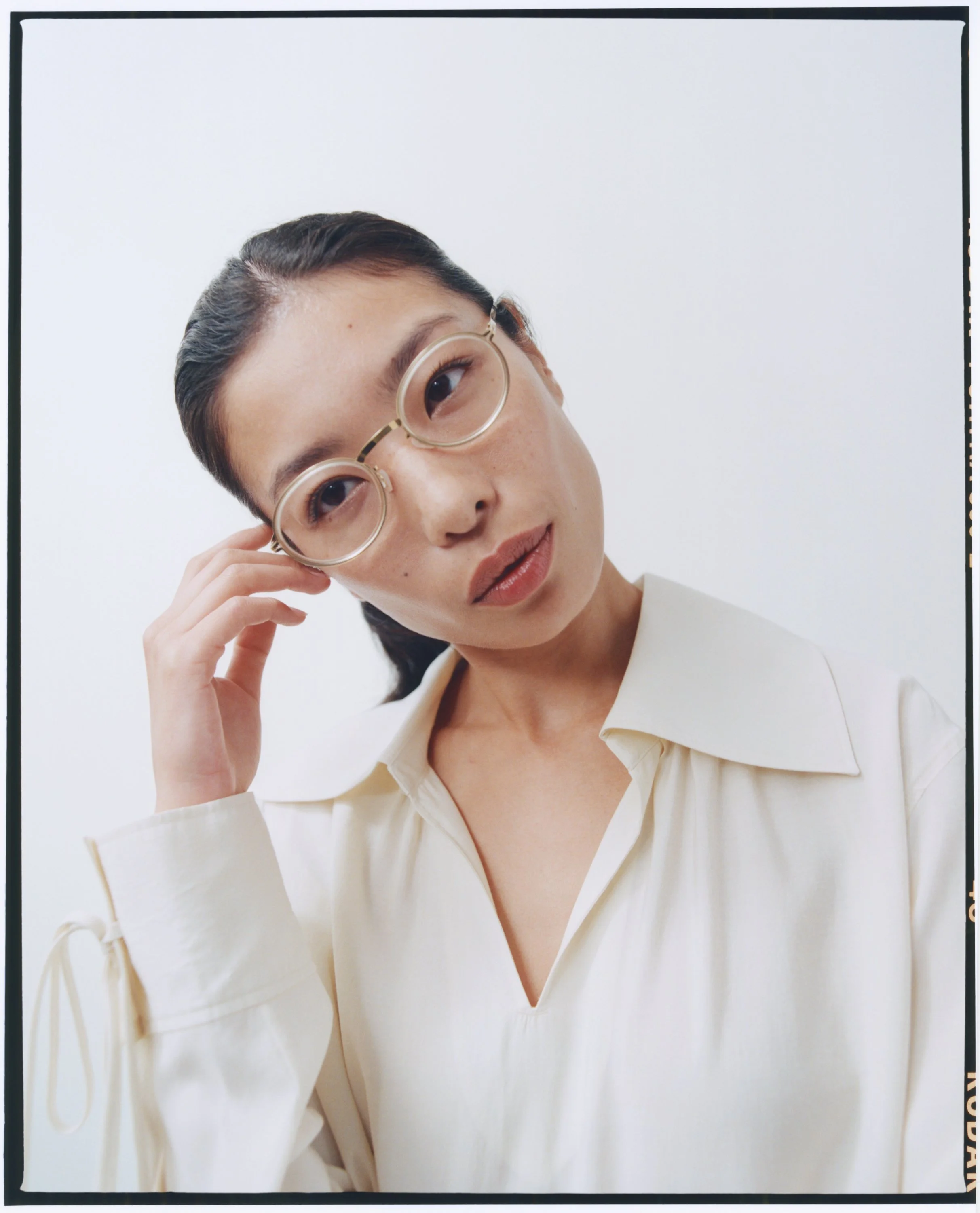 MYKITA-Campaign-2025-LITE-RINGS-BERTHOLD_RGB-300_CROPPED.jpg