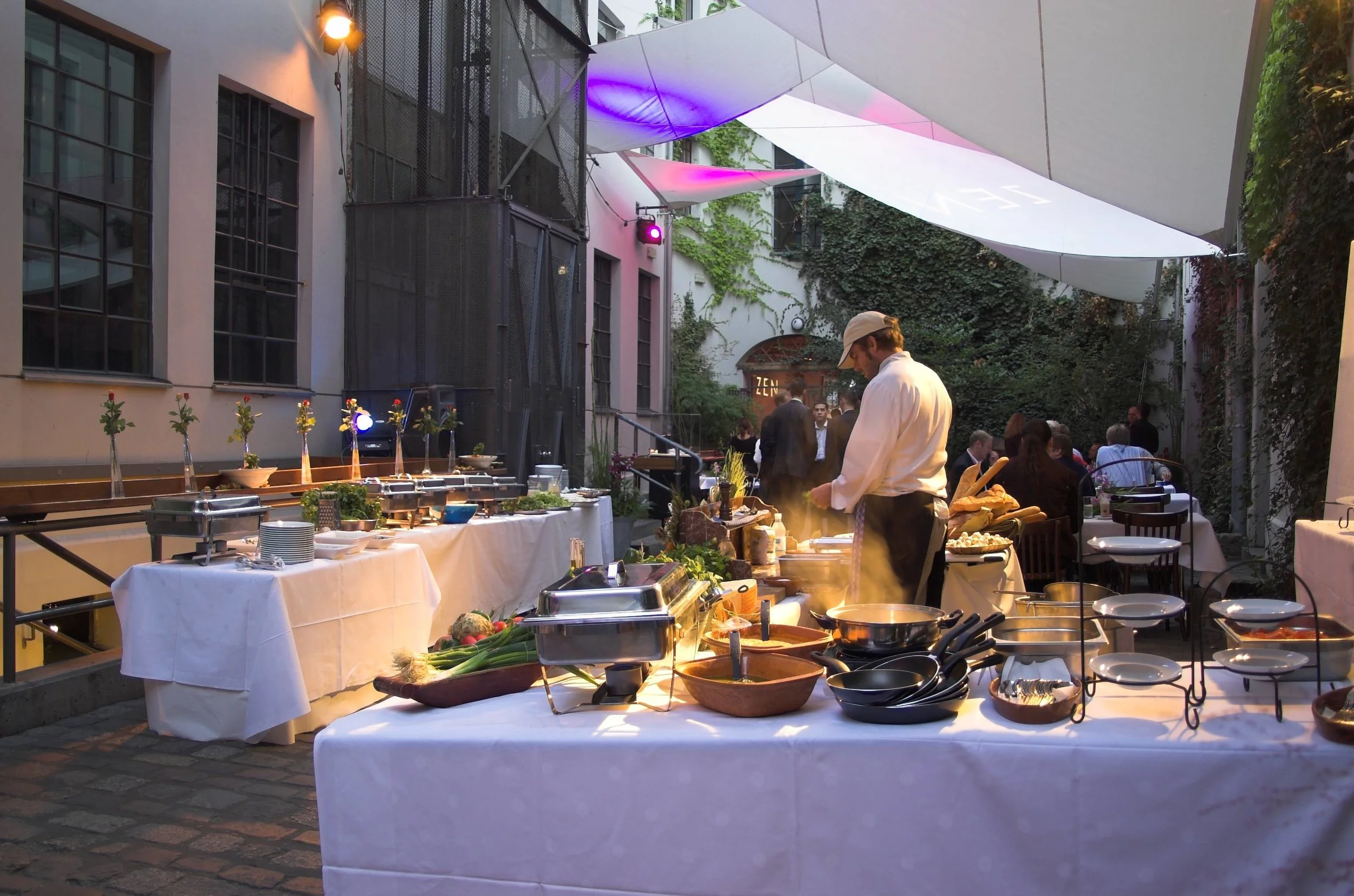 Unverschämt anders. 