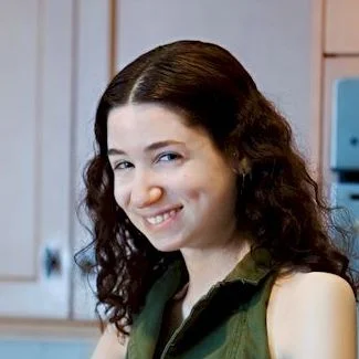 Author Interview: Vegan Baking Virtuoso Hannah Kaminsky