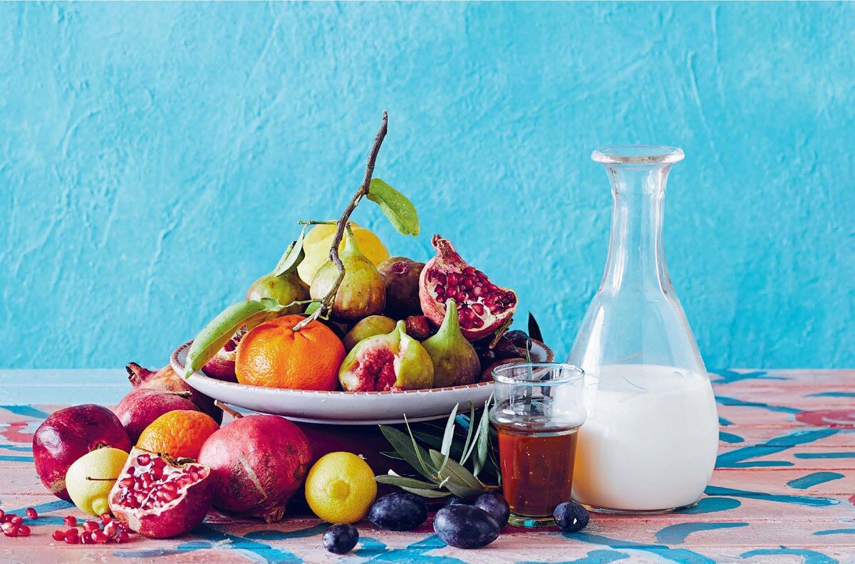 Citrus, dairy, and fruits of many kinds – all key ingredients in the Afghan kitchen.