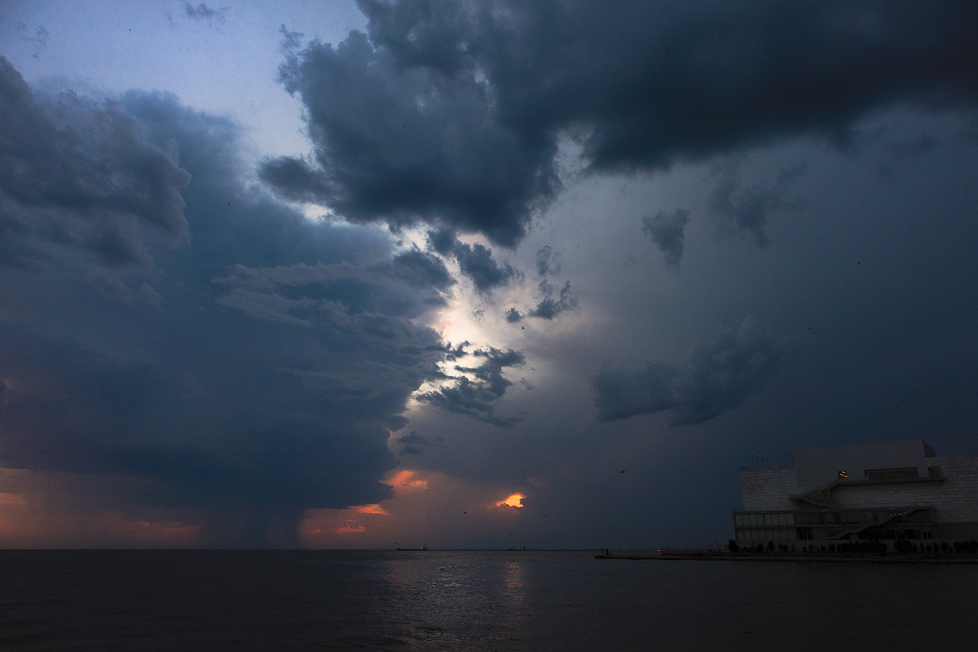 storm coming Thessaloniki