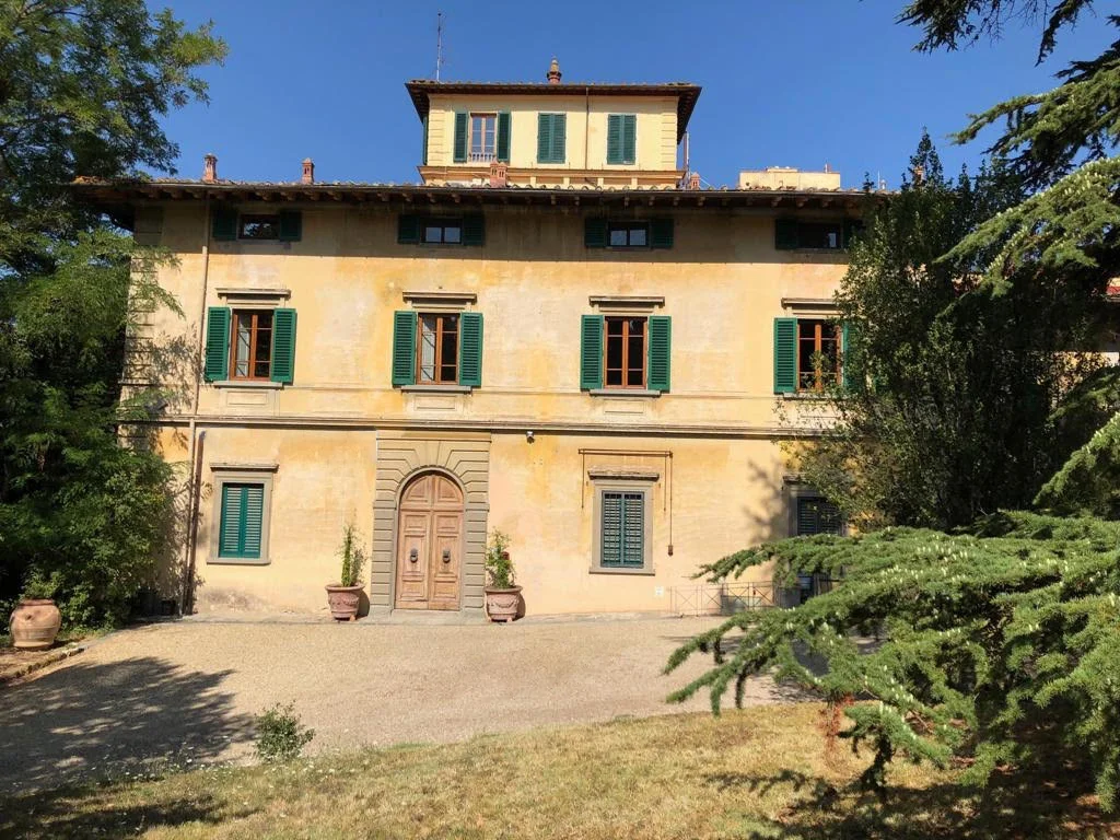 Franchetti Front.jpg