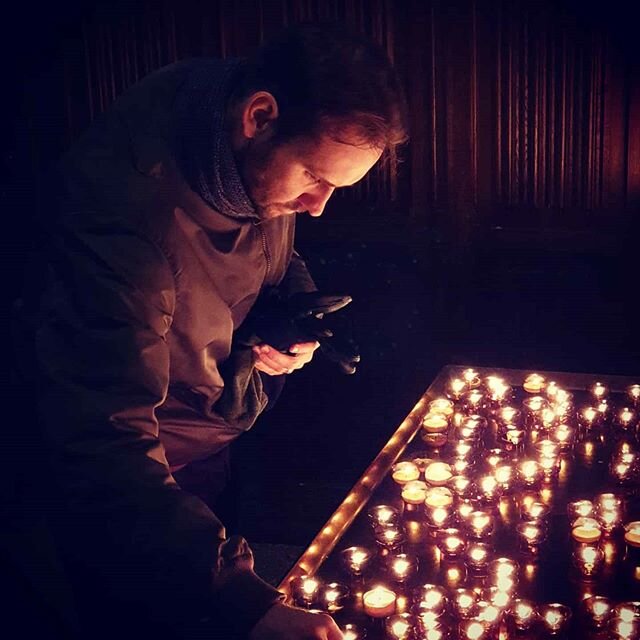 Lighting candles at #kevelaer #church