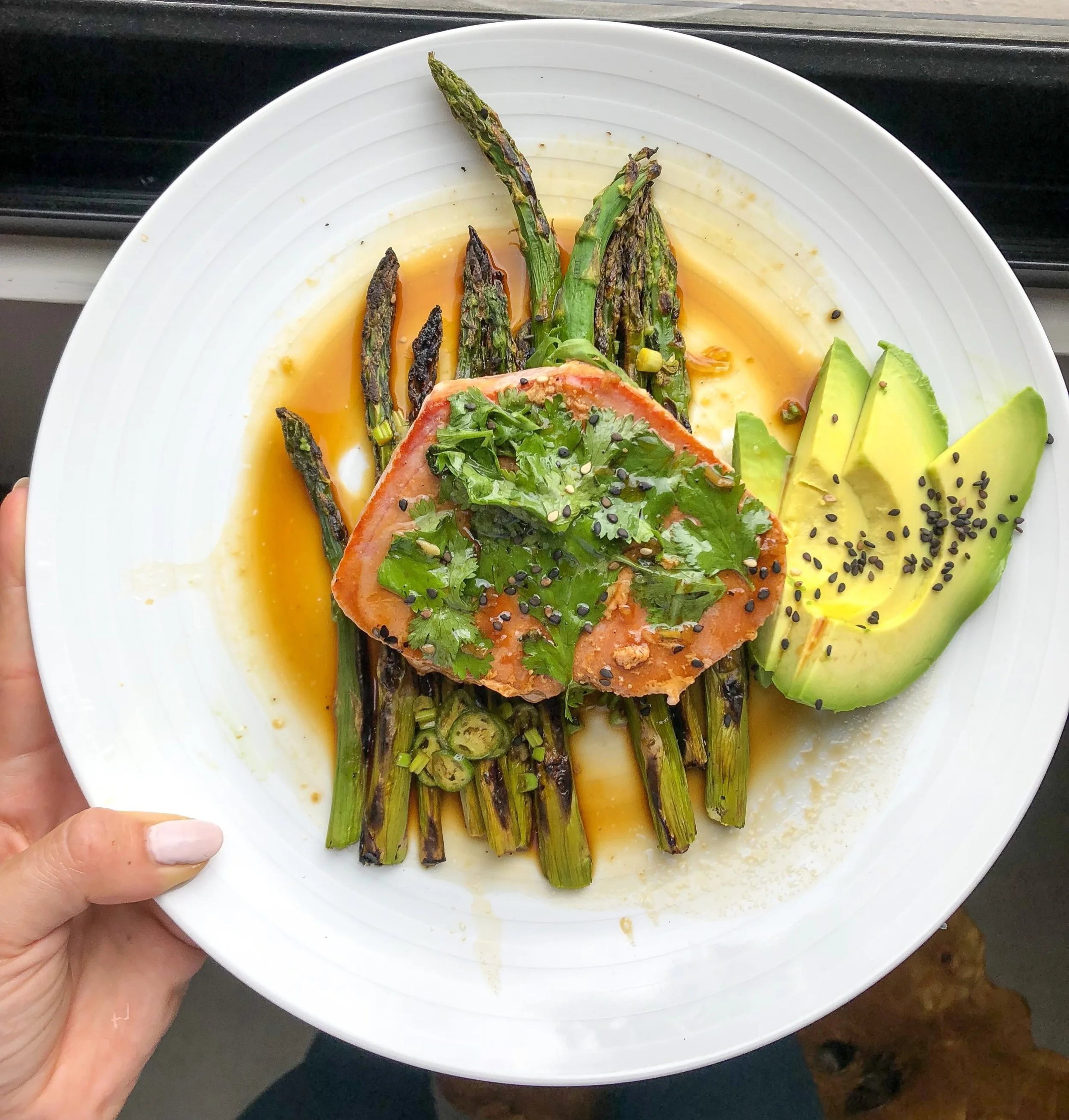 Seared Tuna with Asparagus 