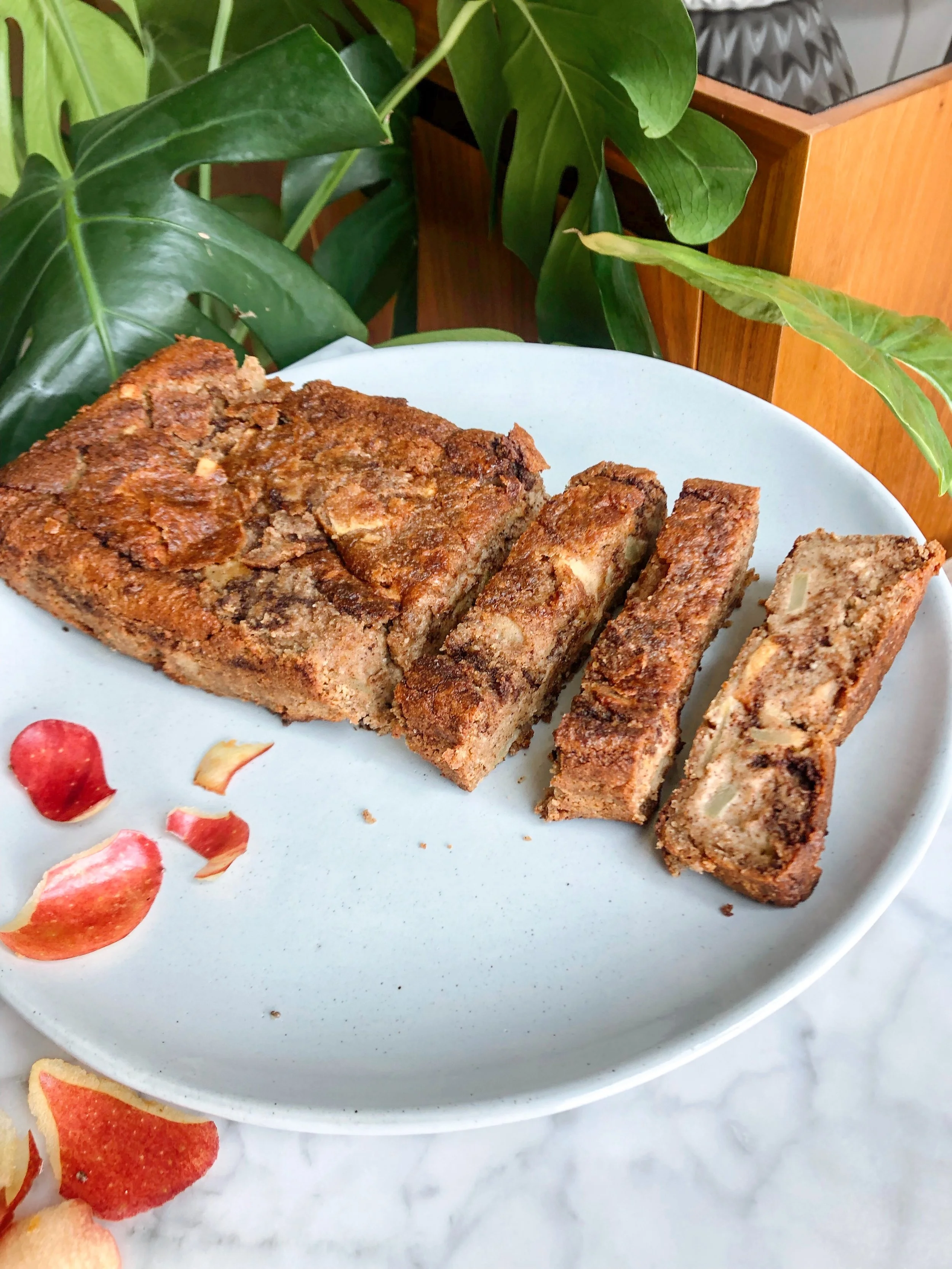 Apple Cinnamon Bread