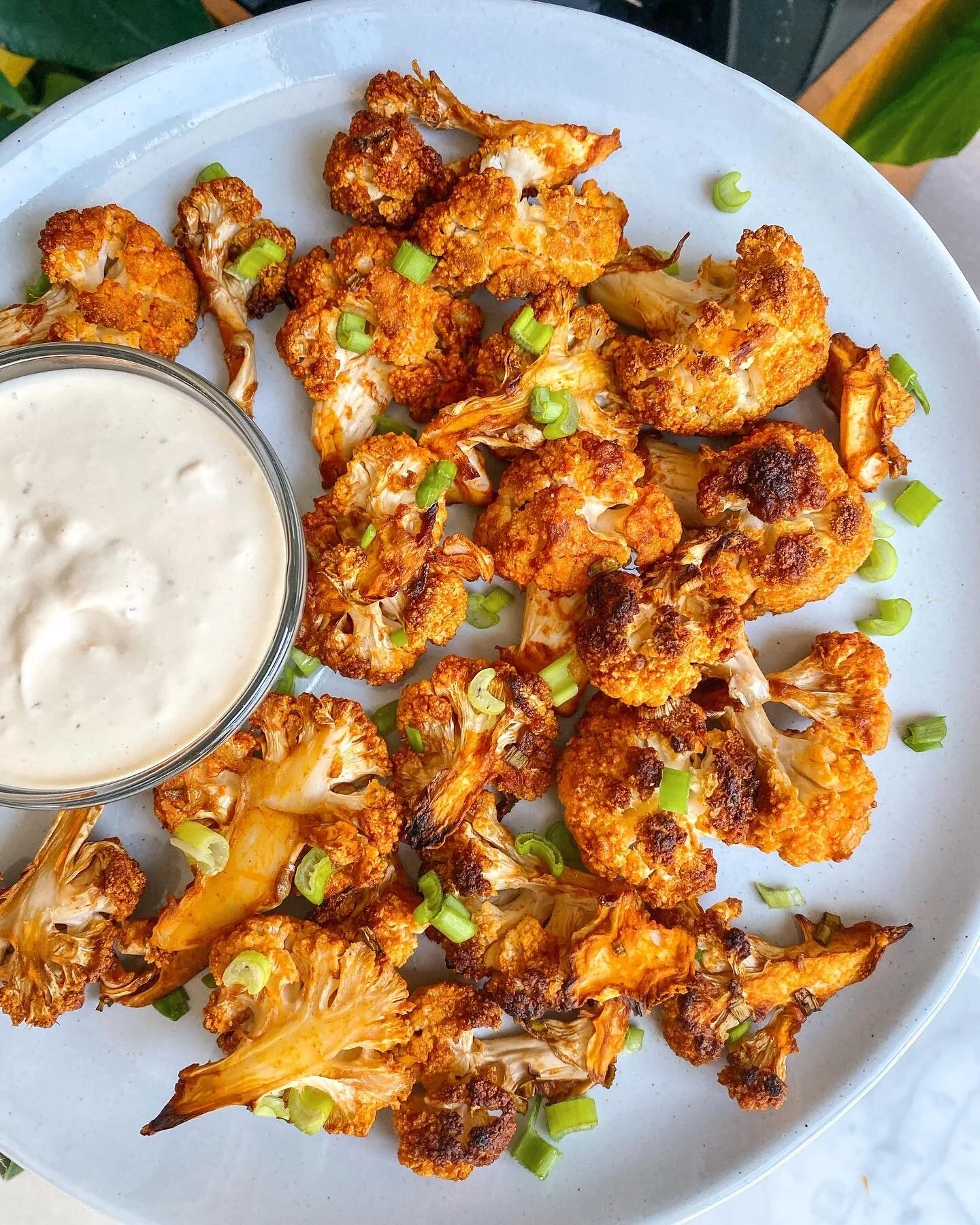 Skinny Buffalo Cauliflower Bites