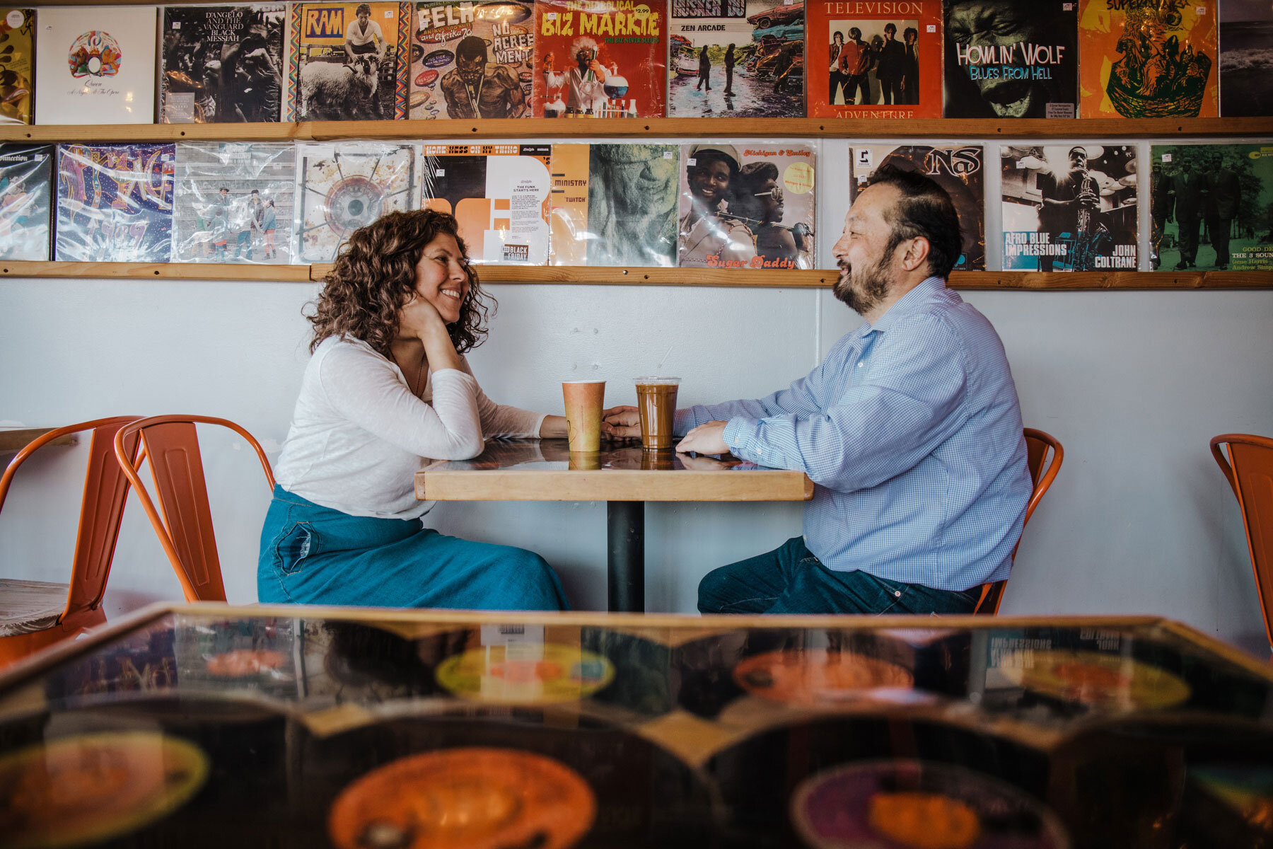 A couple sitting at Milkcrate Cafe in Philadelphia