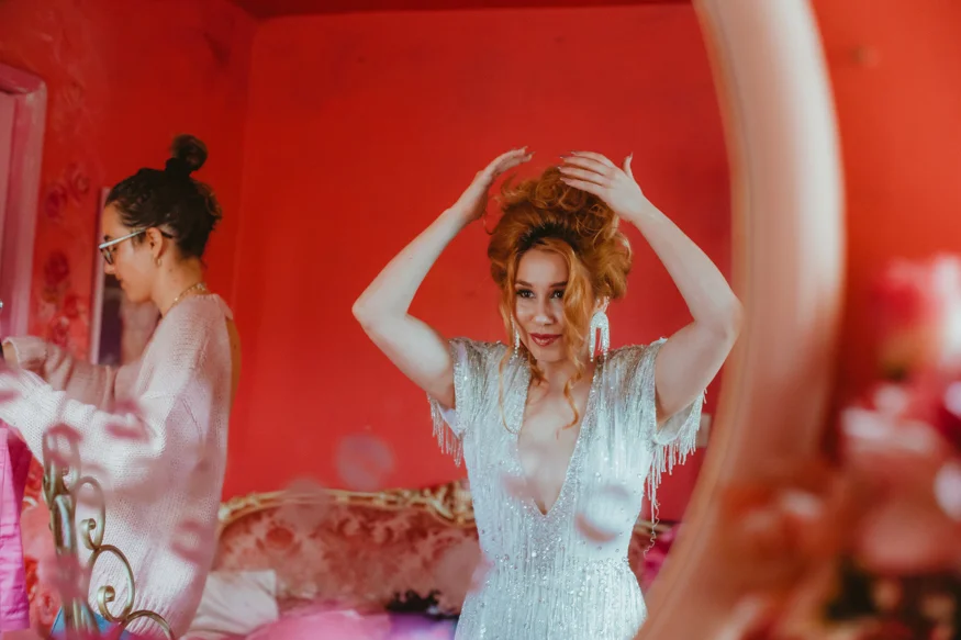TALENT : Haley Reinhart STYLIST : Gabriela Tena