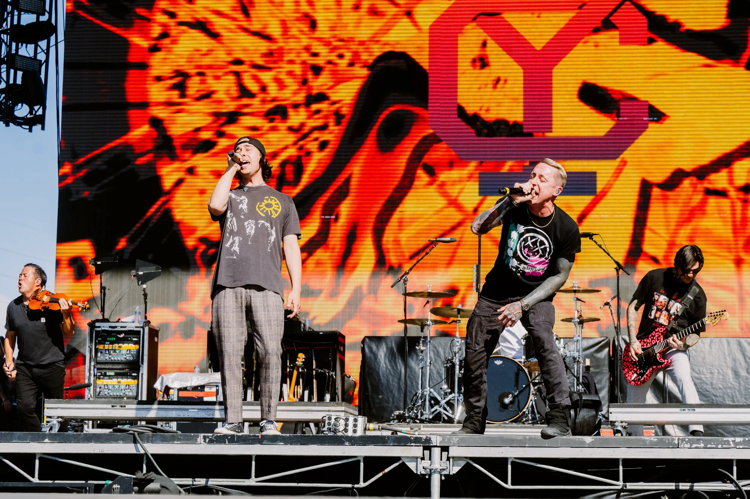 Yellowcard WWWYF23-3.jpg