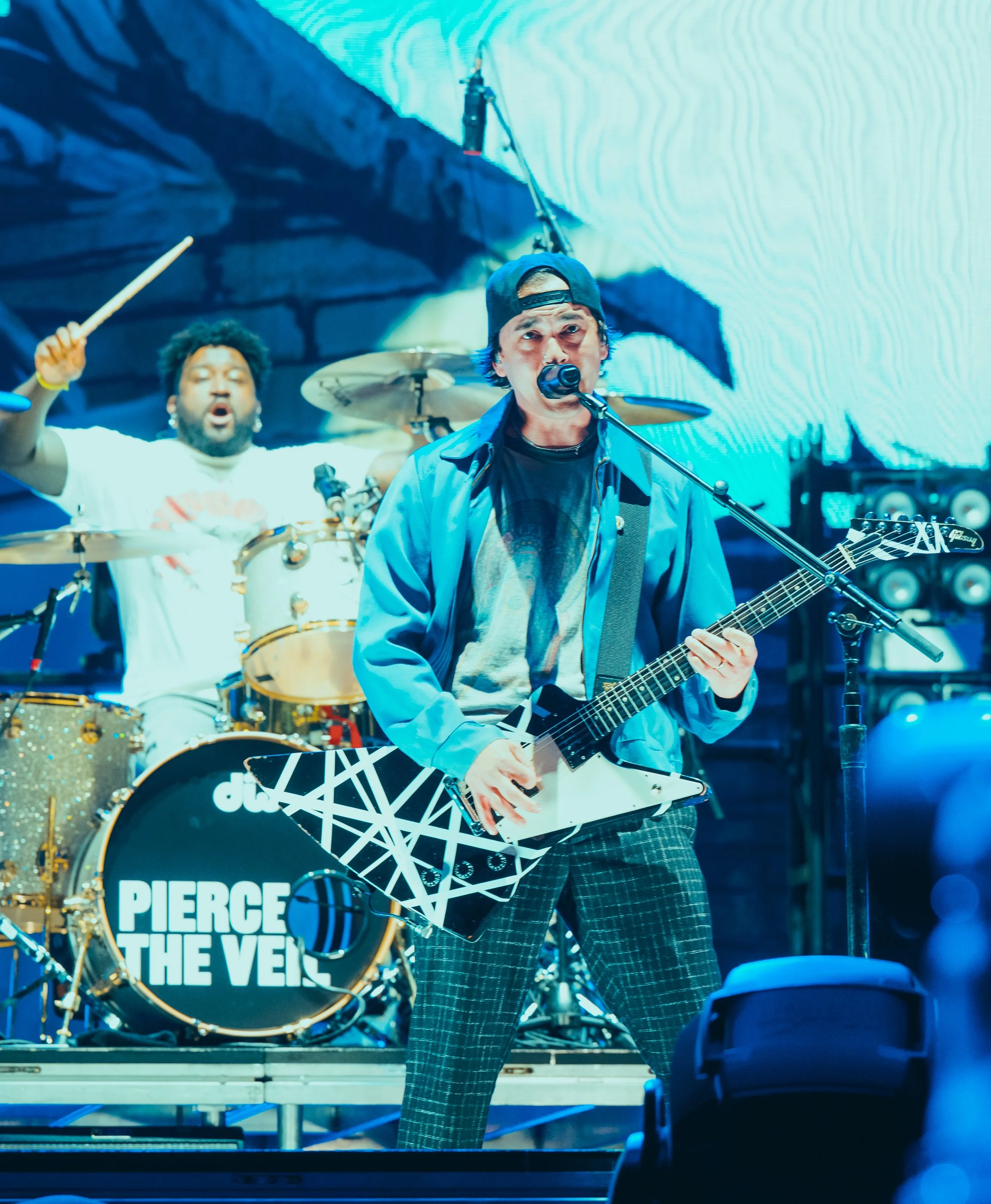 Pierce the Veil 24-36.jpg