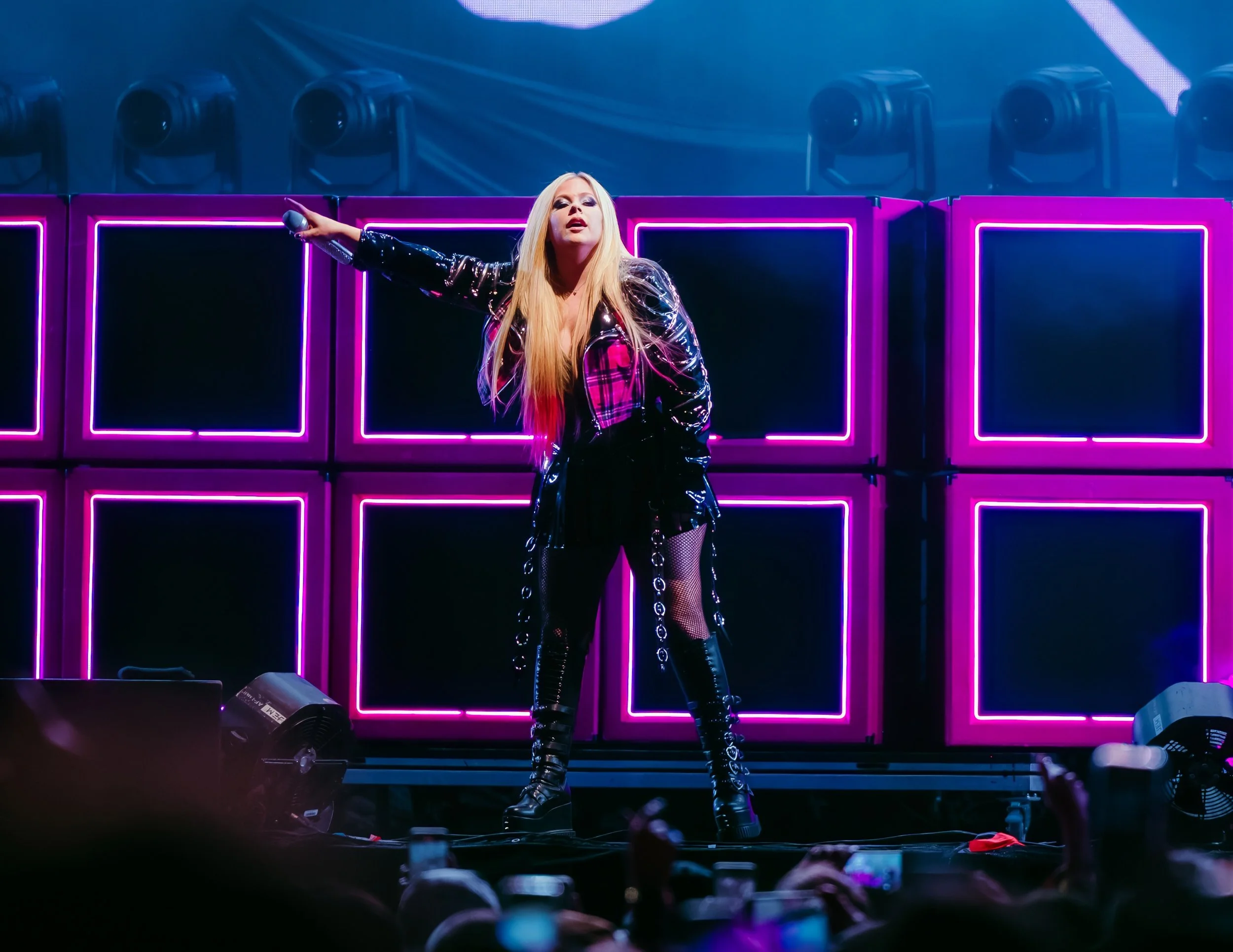 Avril WWWYF25-12.jpeg