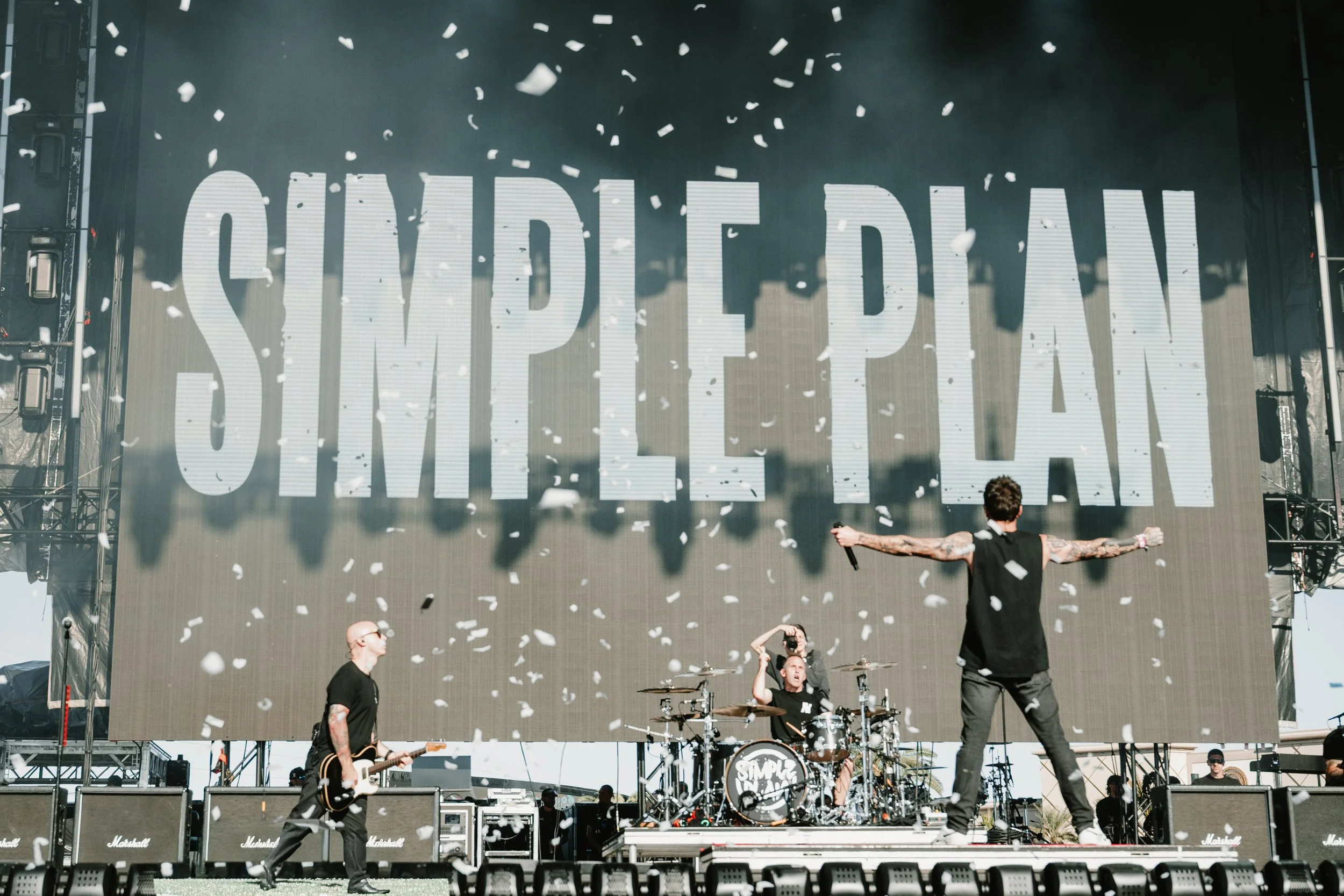 Simple Plan-08.jpg